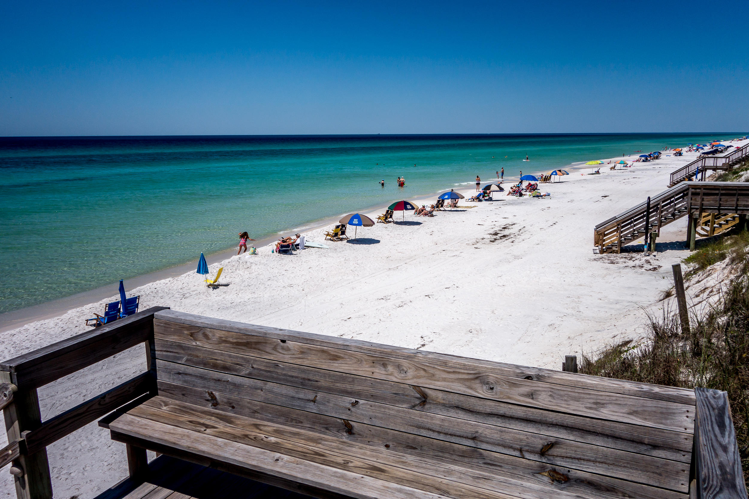 EMERALD HILL CONDO PH 3 - Residential