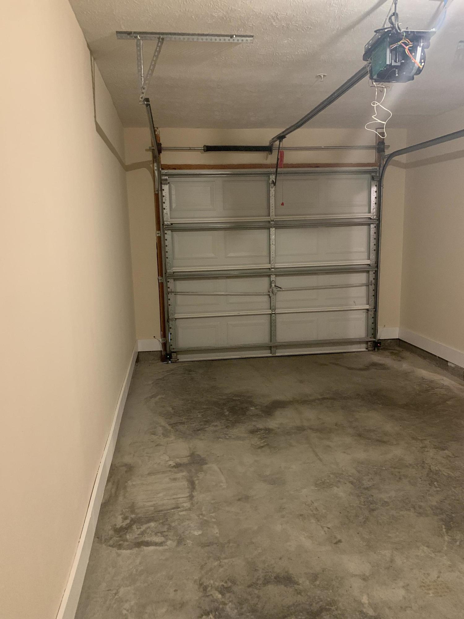 ROLLING PINES - Residential