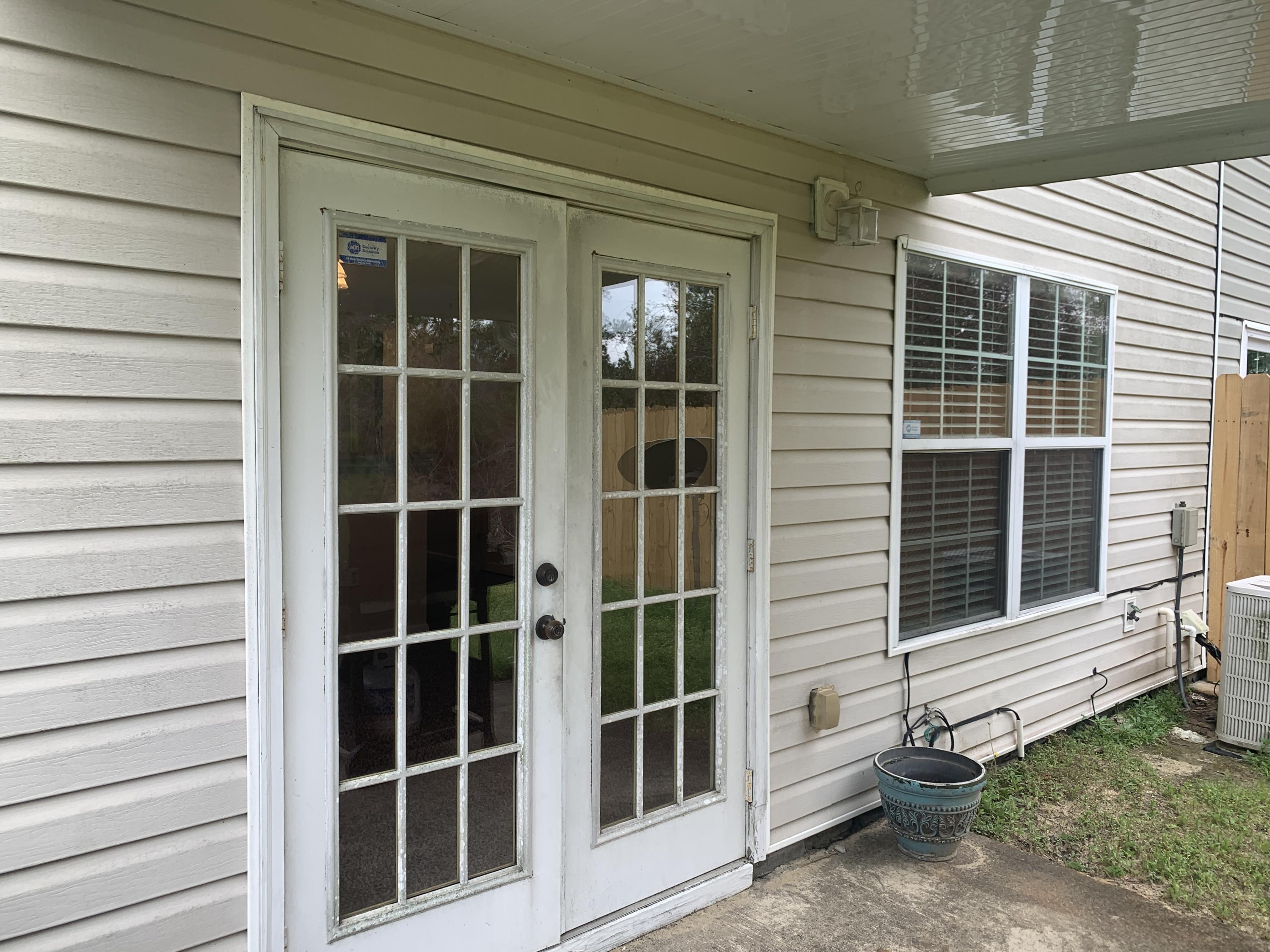 ROLLING PINES - Residential