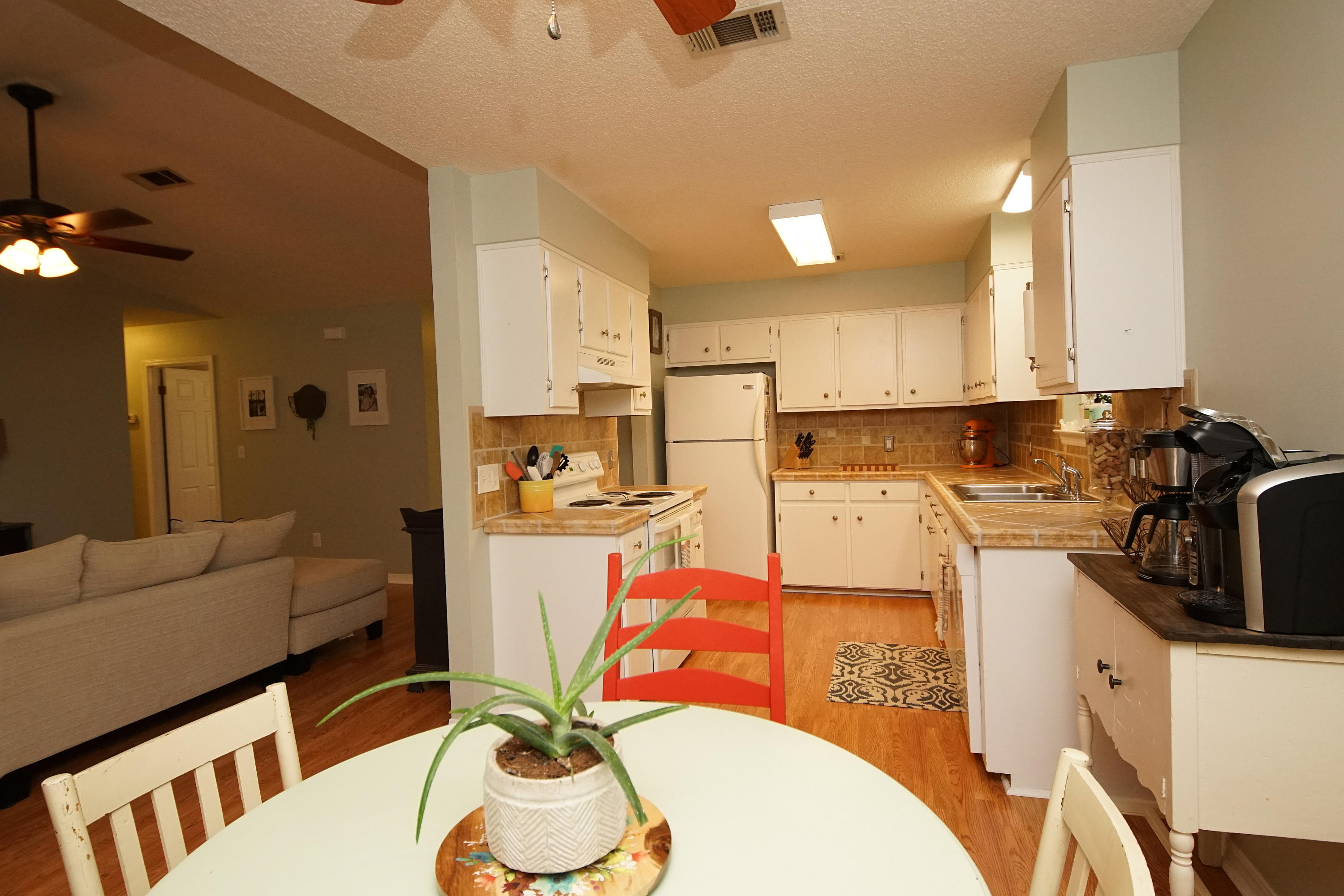 FLORIDA HEIGHTS - Residential