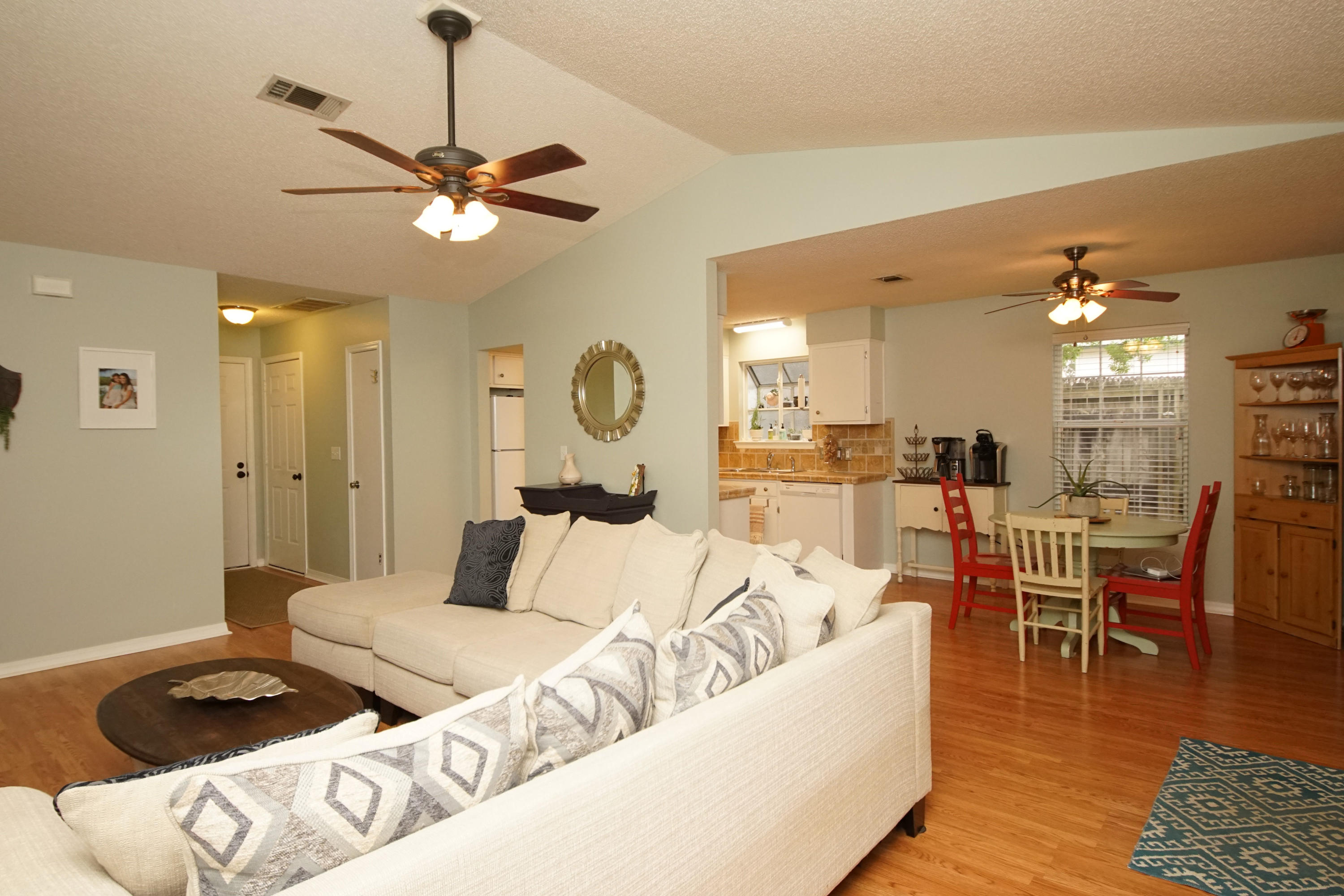 FLORIDA HEIGHTS - Residential