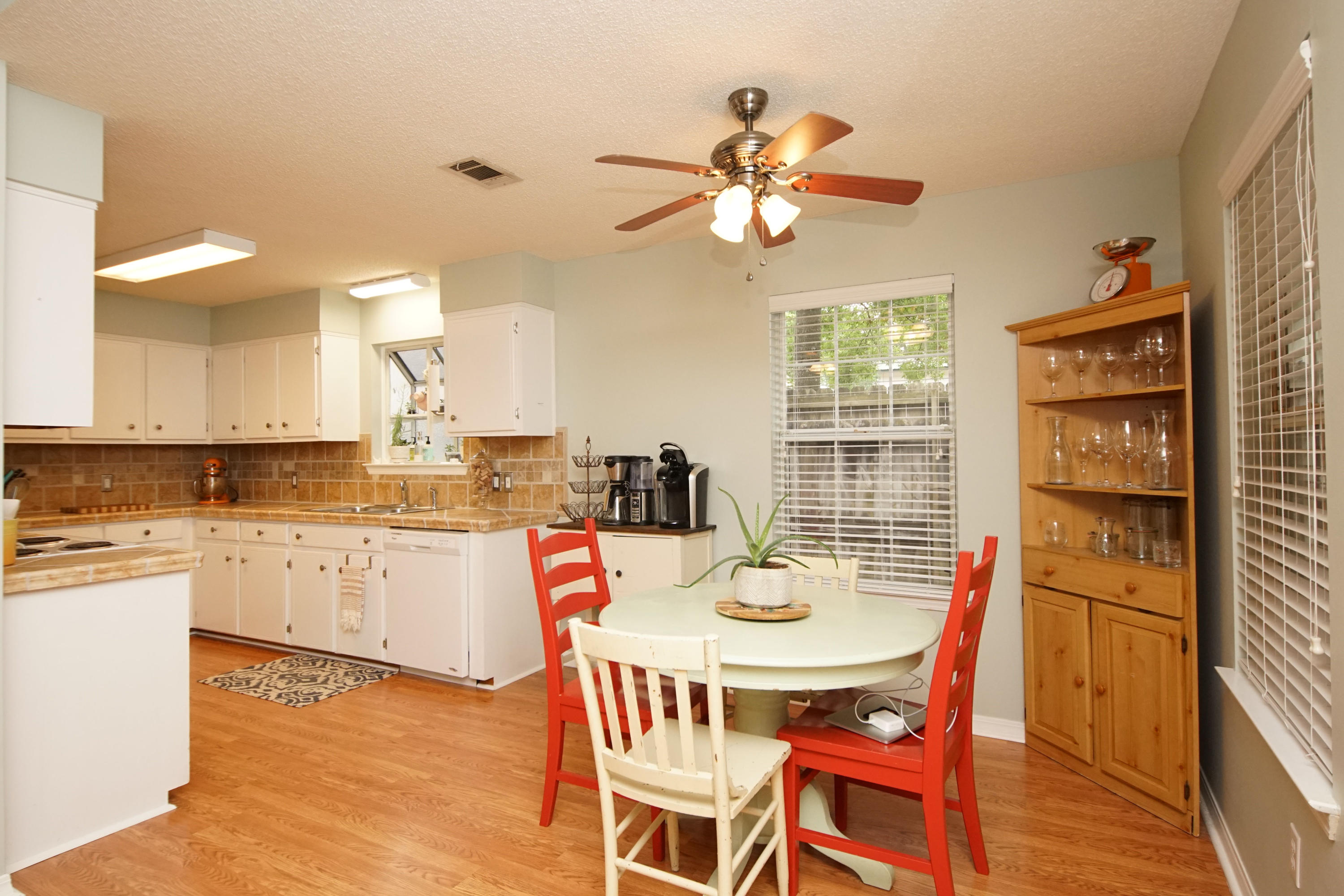 FLORIDA HEIGHTS - Residential