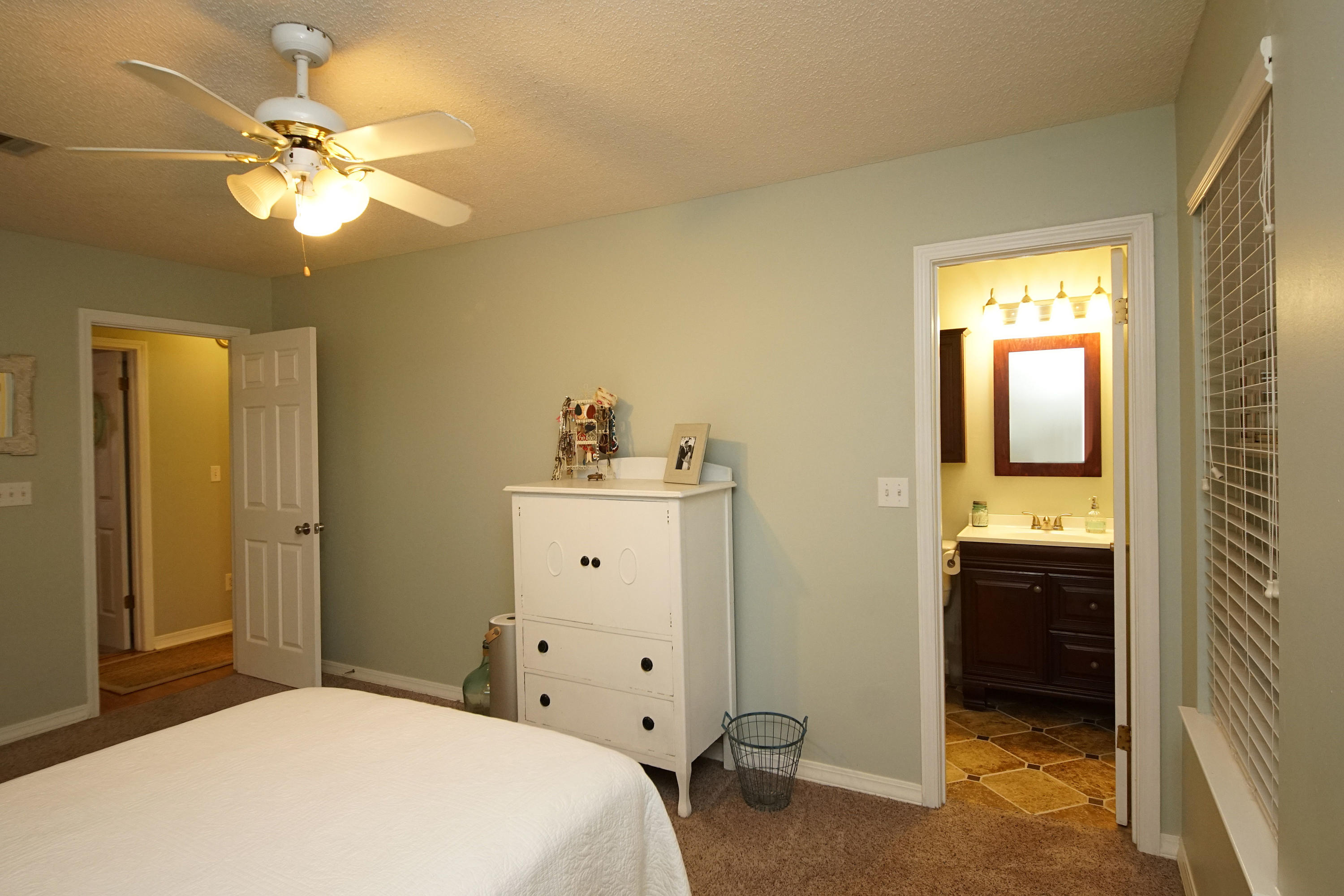 FLORIDA HEIGHTS - Residential