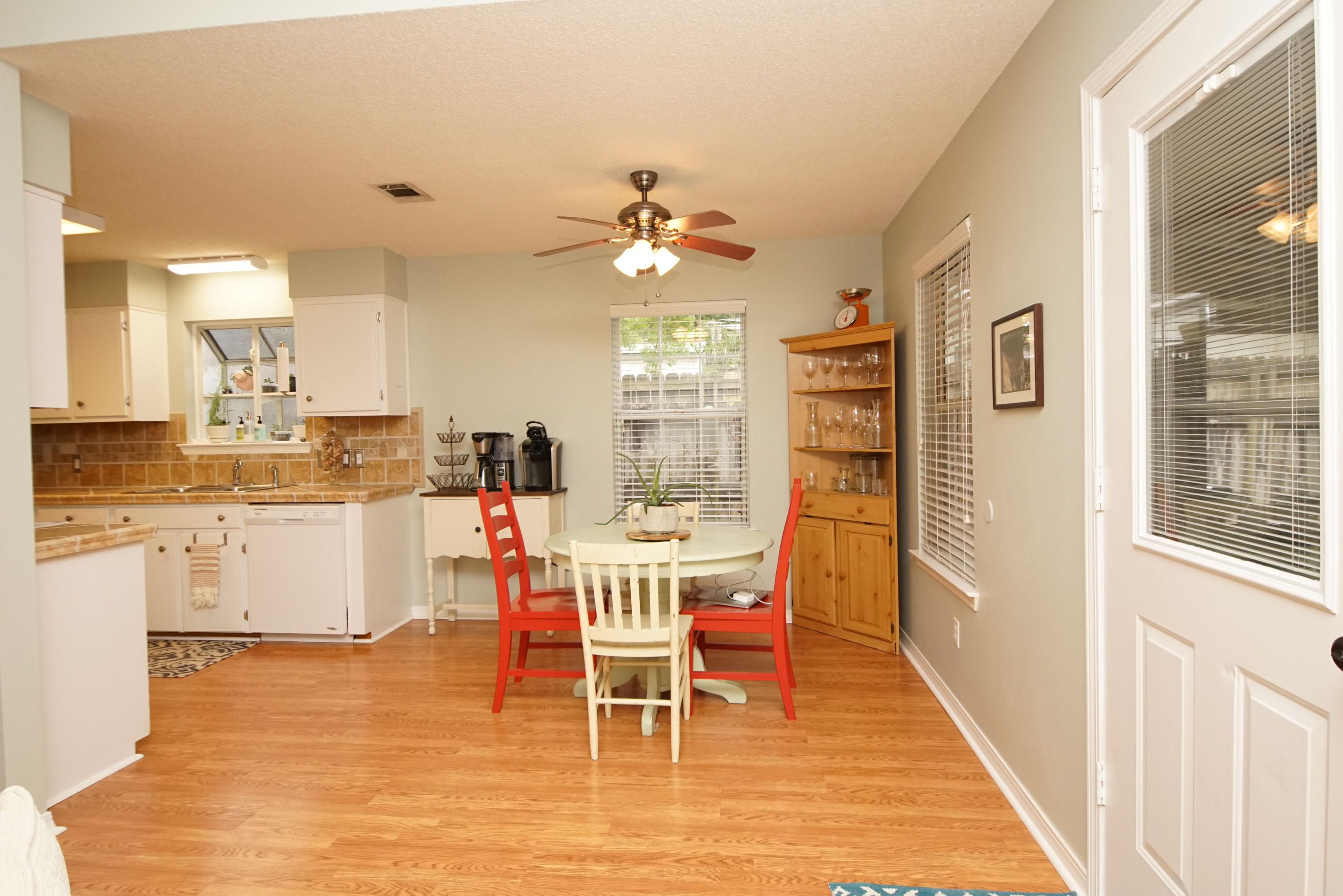 FLORIDA HEIGHTS - Residential