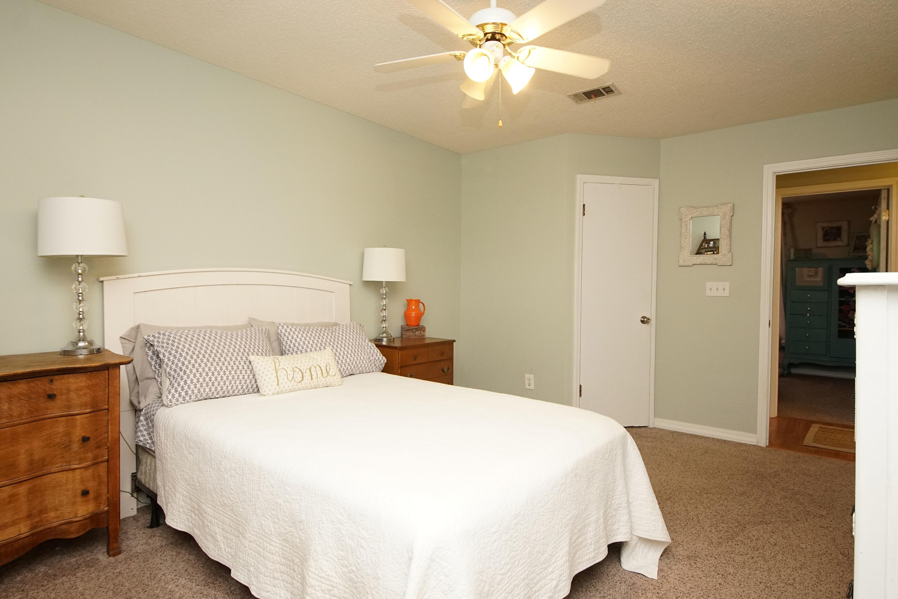 FLORIDA HEIGHTS - Residential