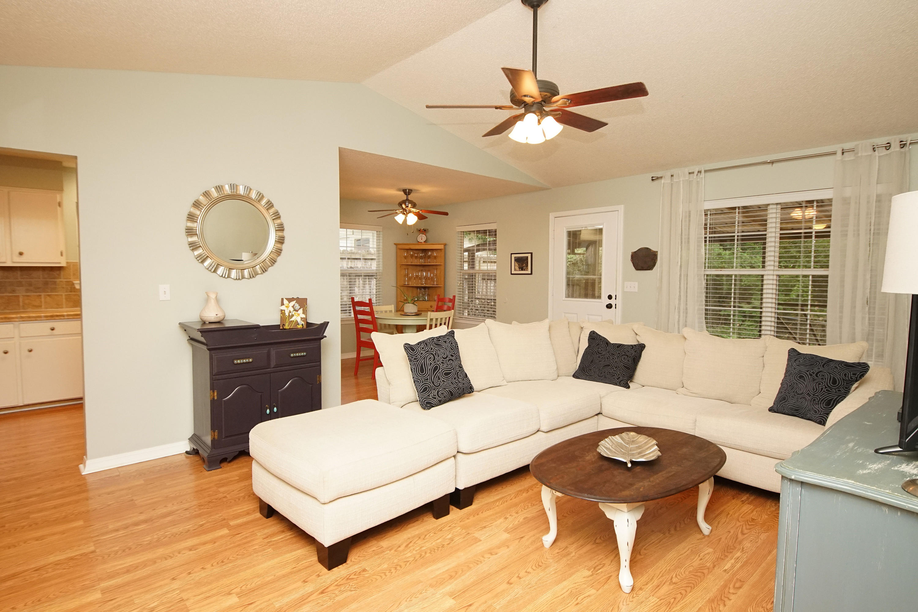 FLORIDA HEIGHTS - Residential