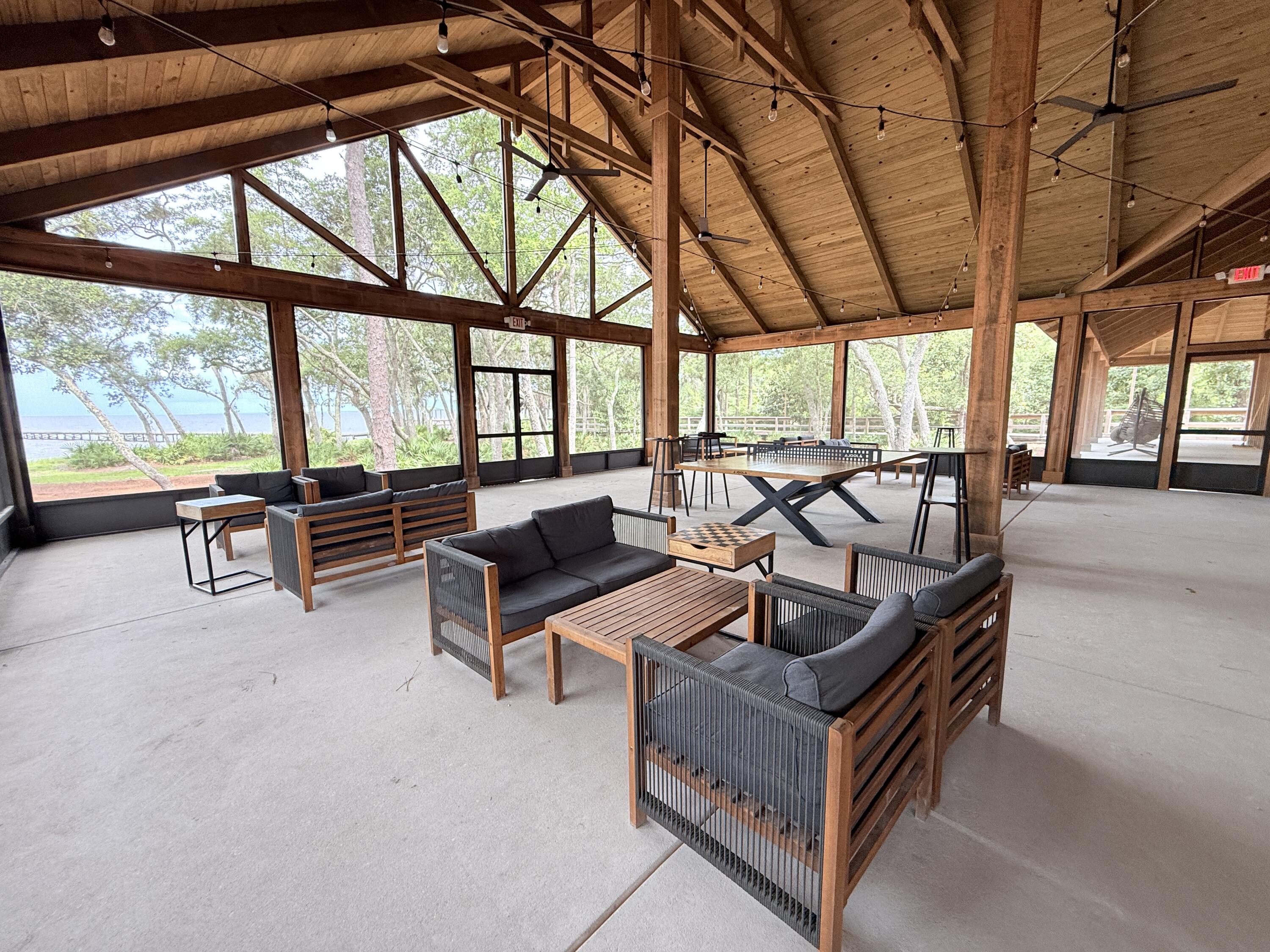 PASSAGES AT HAMMOCK BAY - Residential