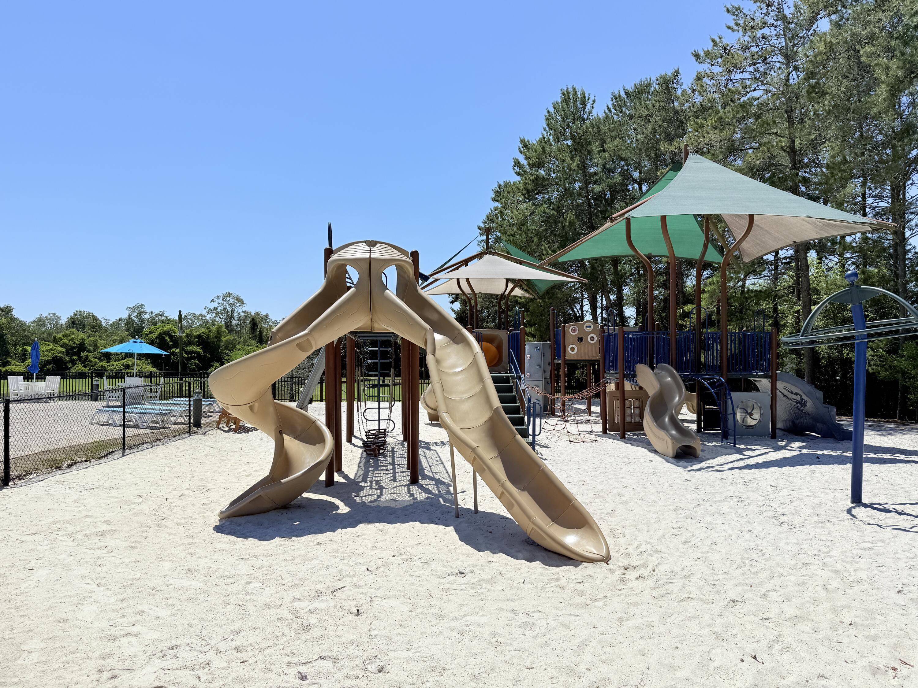 PASSAGES AT HAMMOCK BAY - Residential