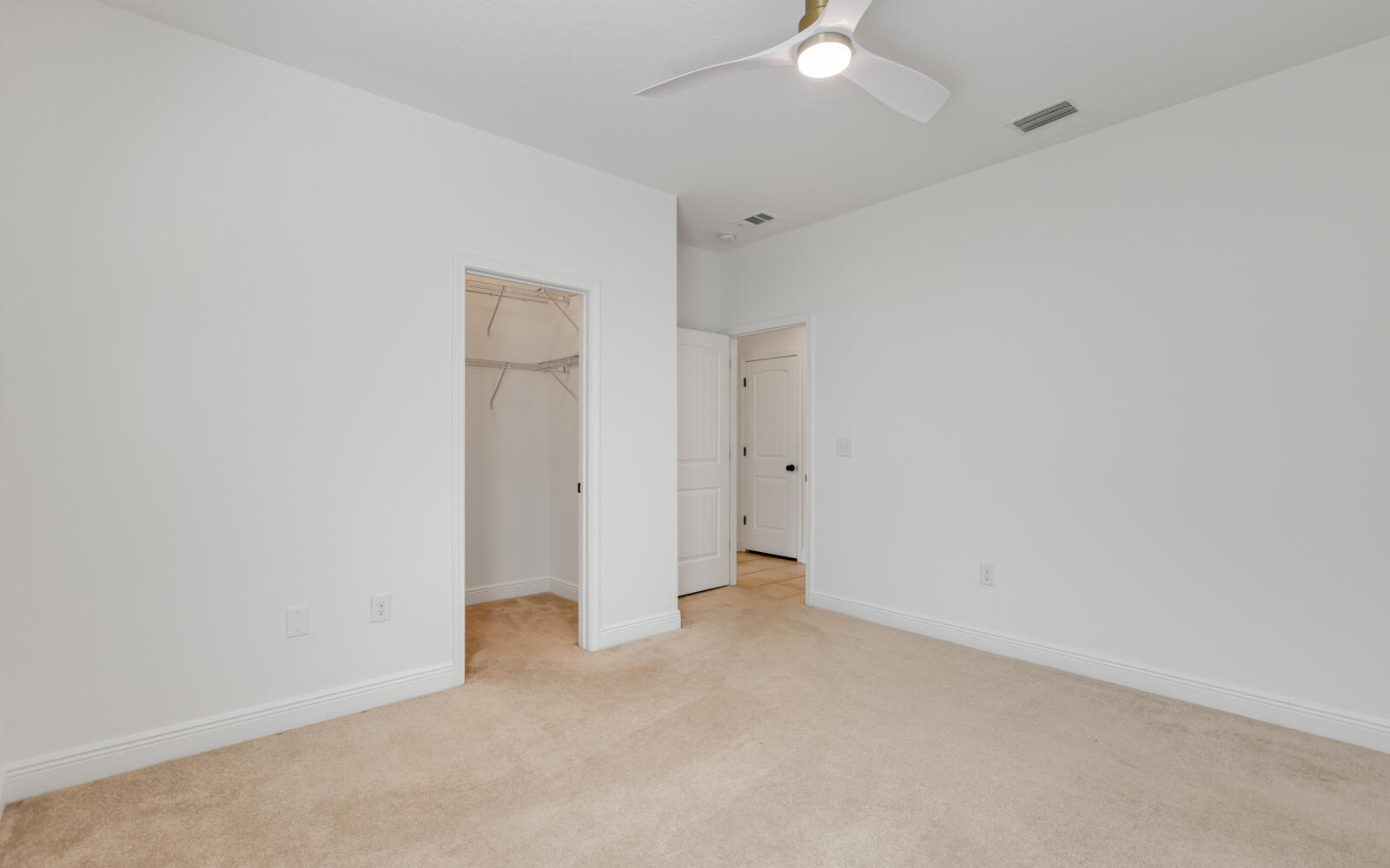 PASSAGES AT HAMMOCK BAY - Residential