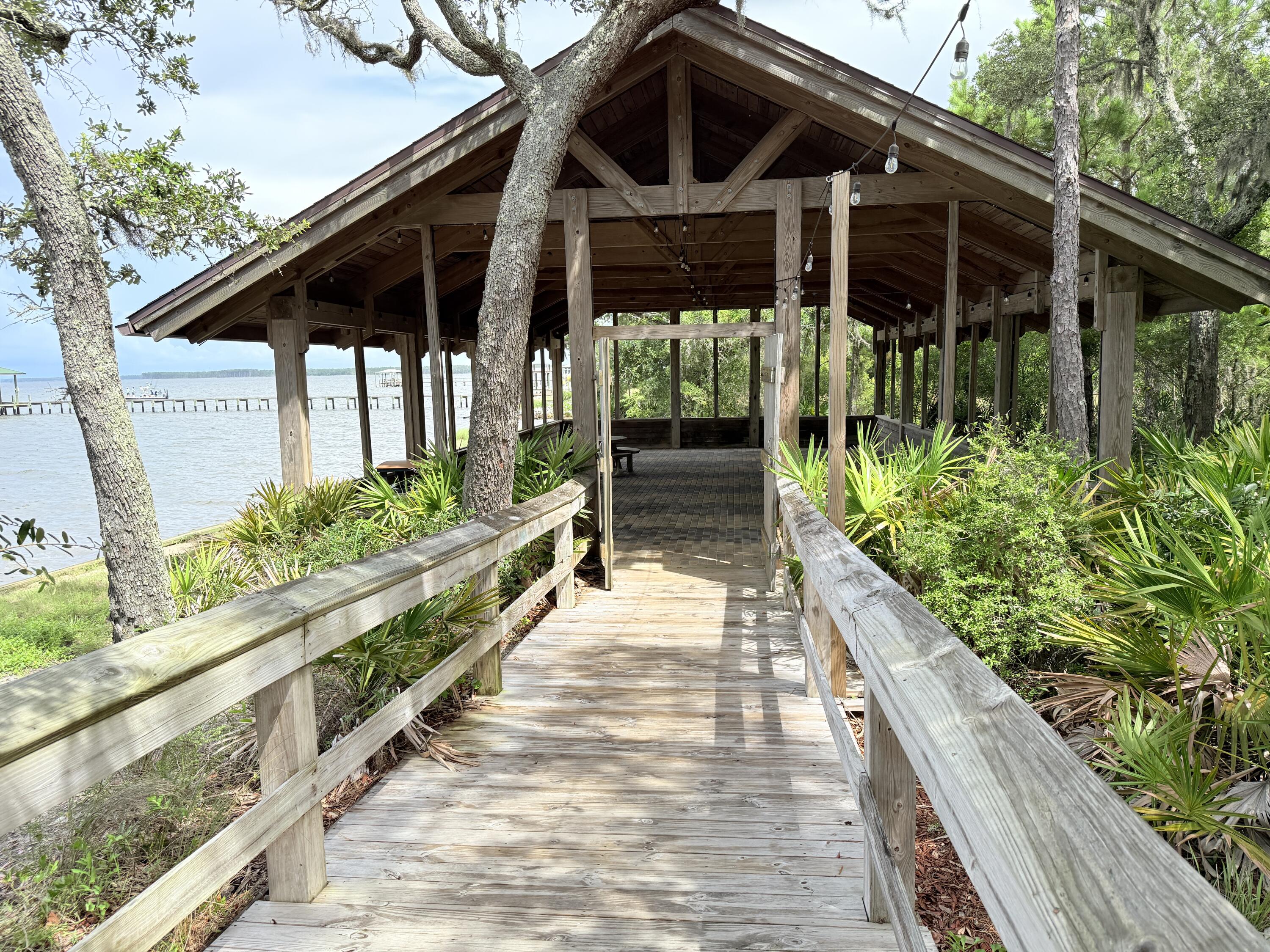 PASSAGES AT HAMMOCK BAY - Residential