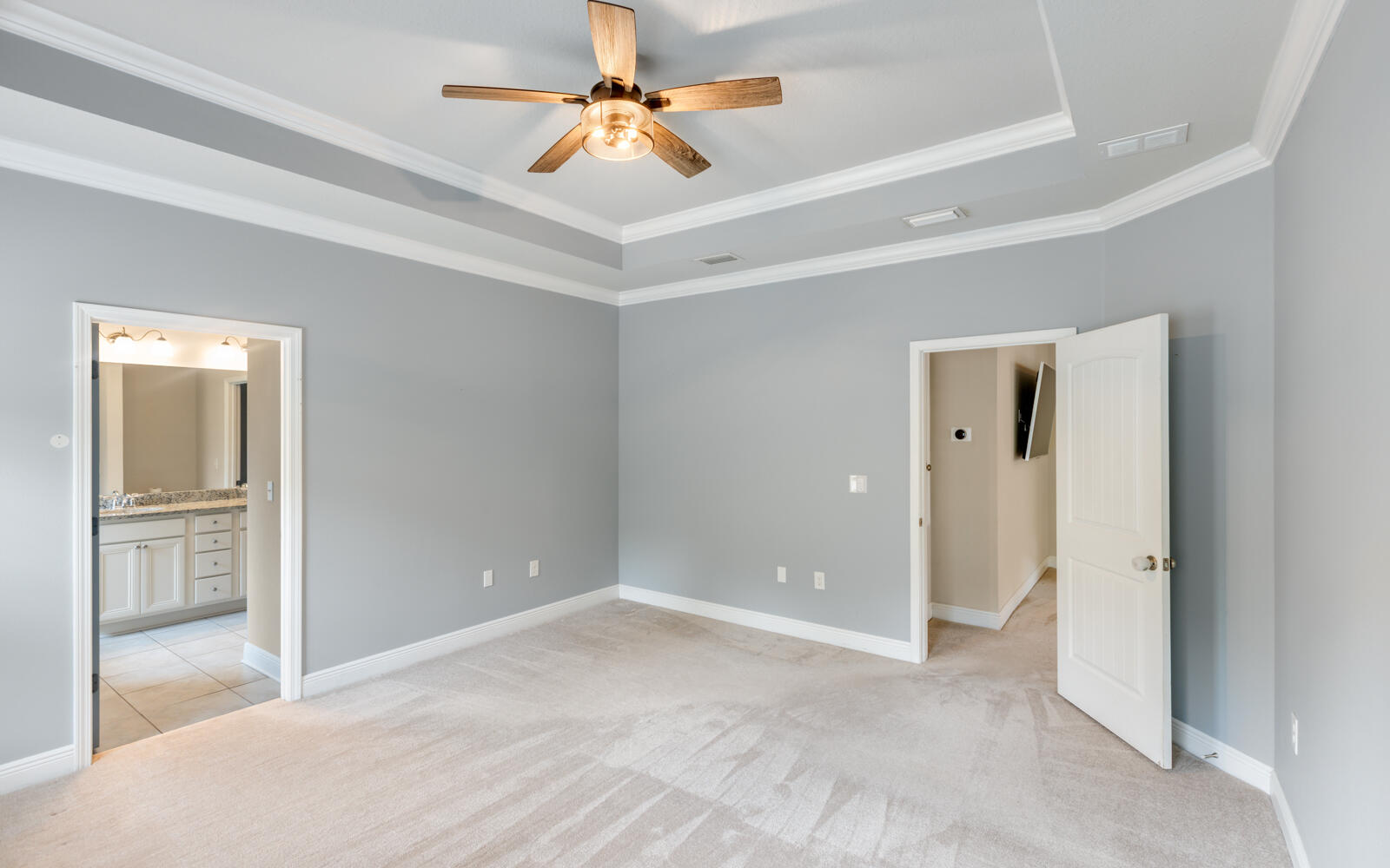 PASSAGES AT HAMMOCK BAY - Residential