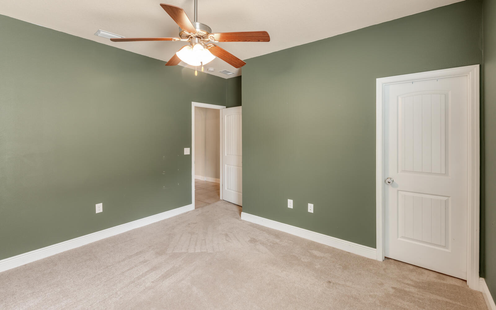 PASSAGES AT HAMMOCK BAY - Residential