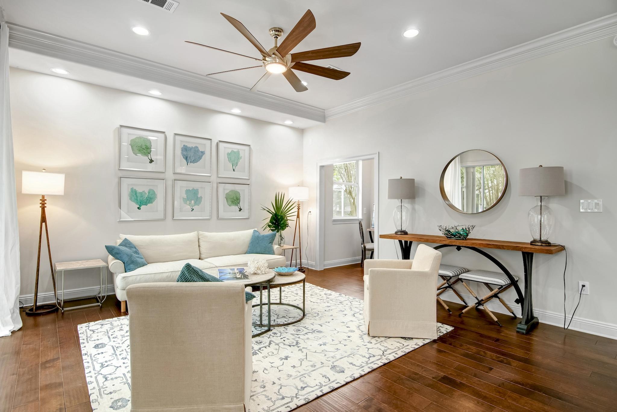 EMERALD LAKES PH 1 - Residential