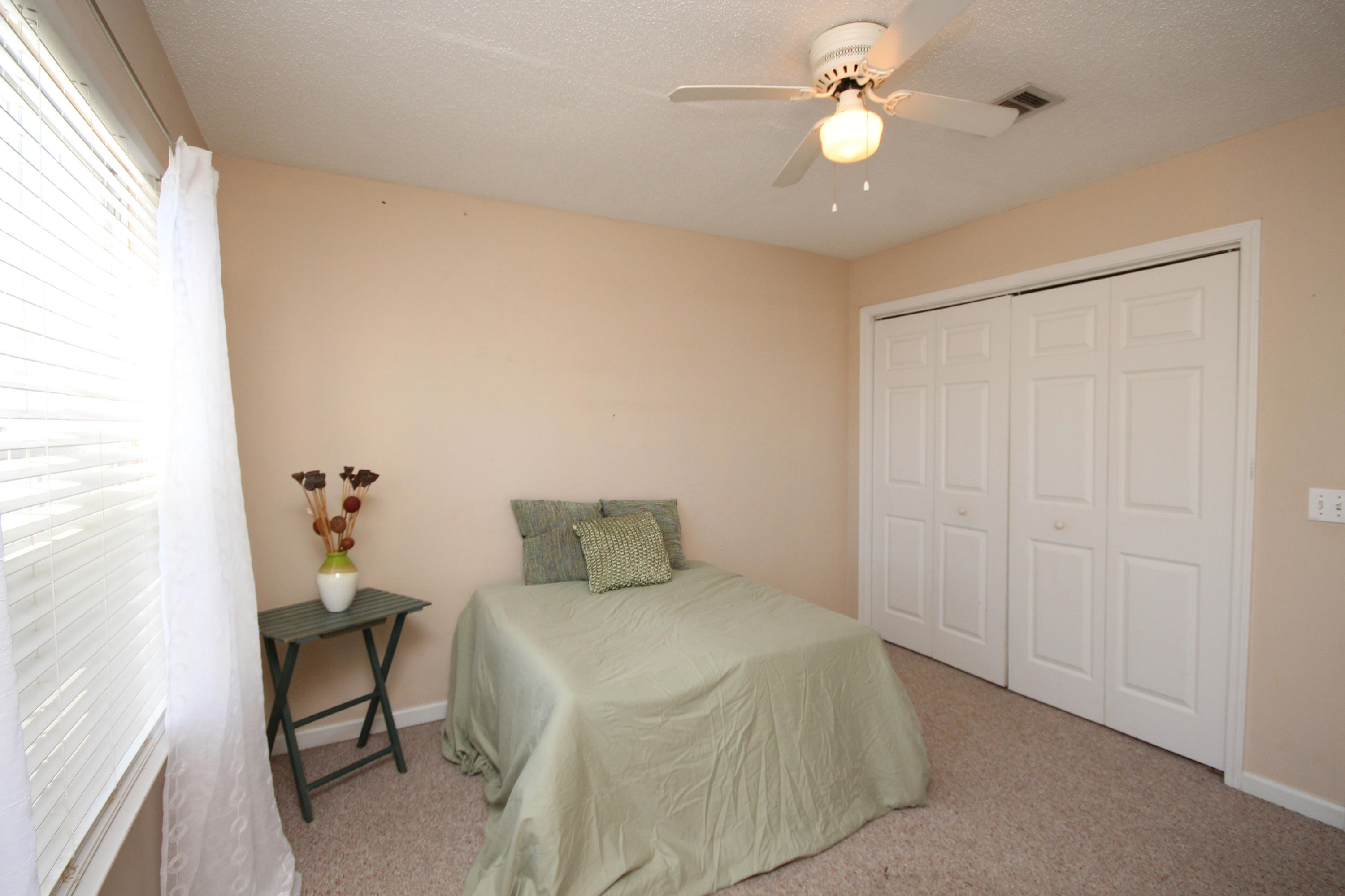 SUMMERLAKE T/H - Residential