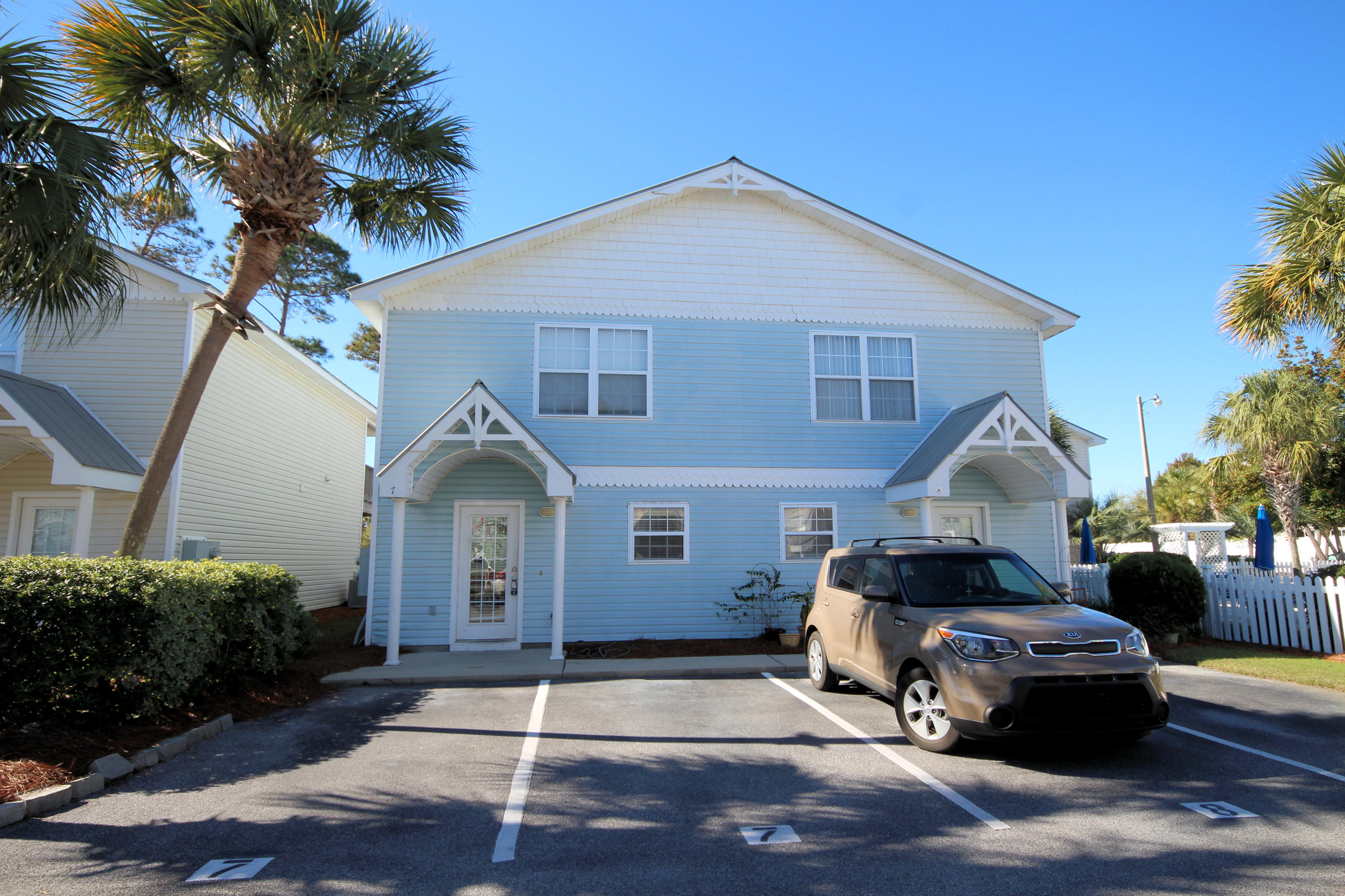 SUMMERLAKE T/H - Residential