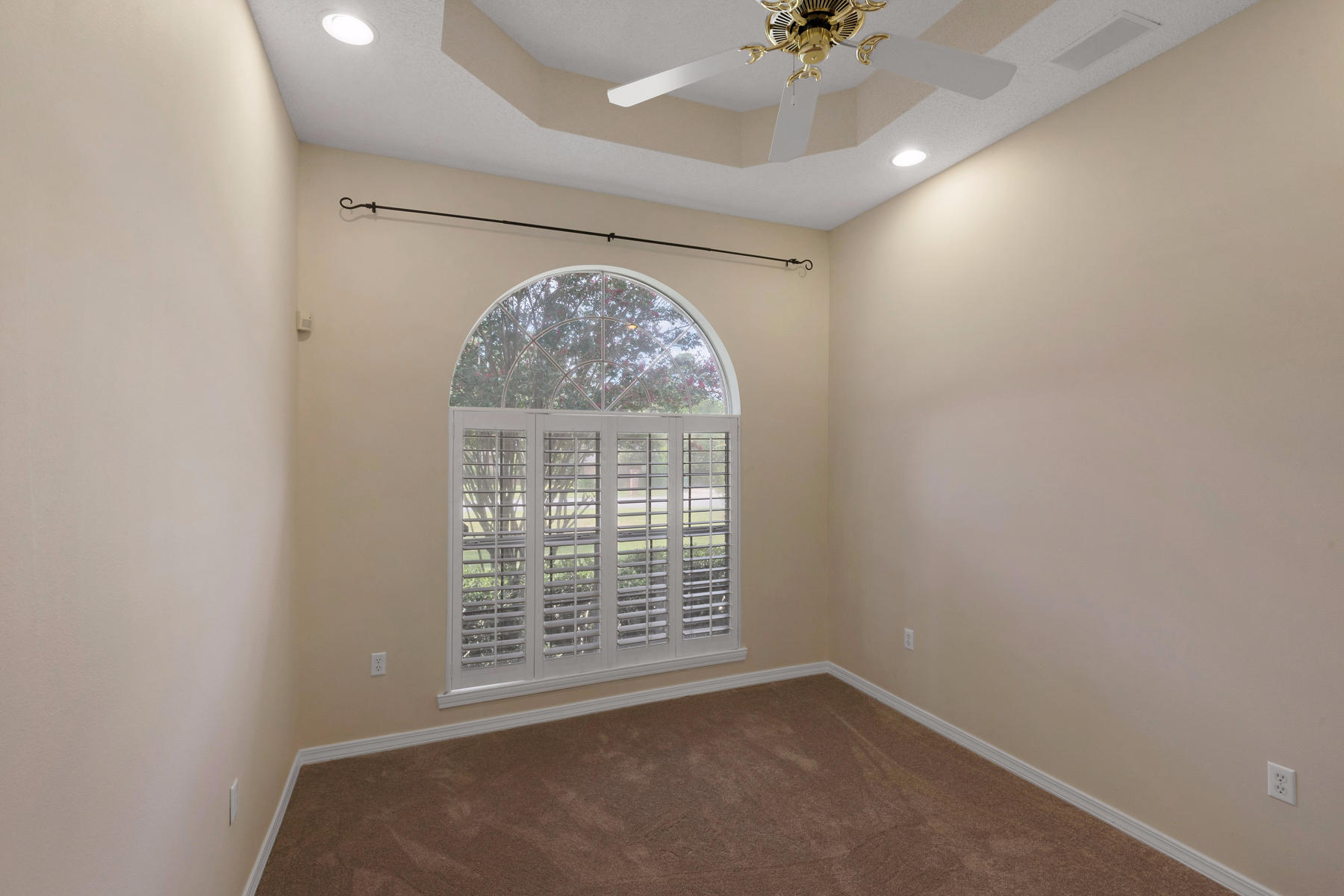 ROCKY BAYOU ESTATES 12A - Residential