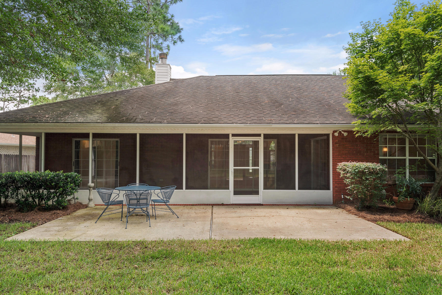 ROCKY BAYOU ESTATES 12A - Residential