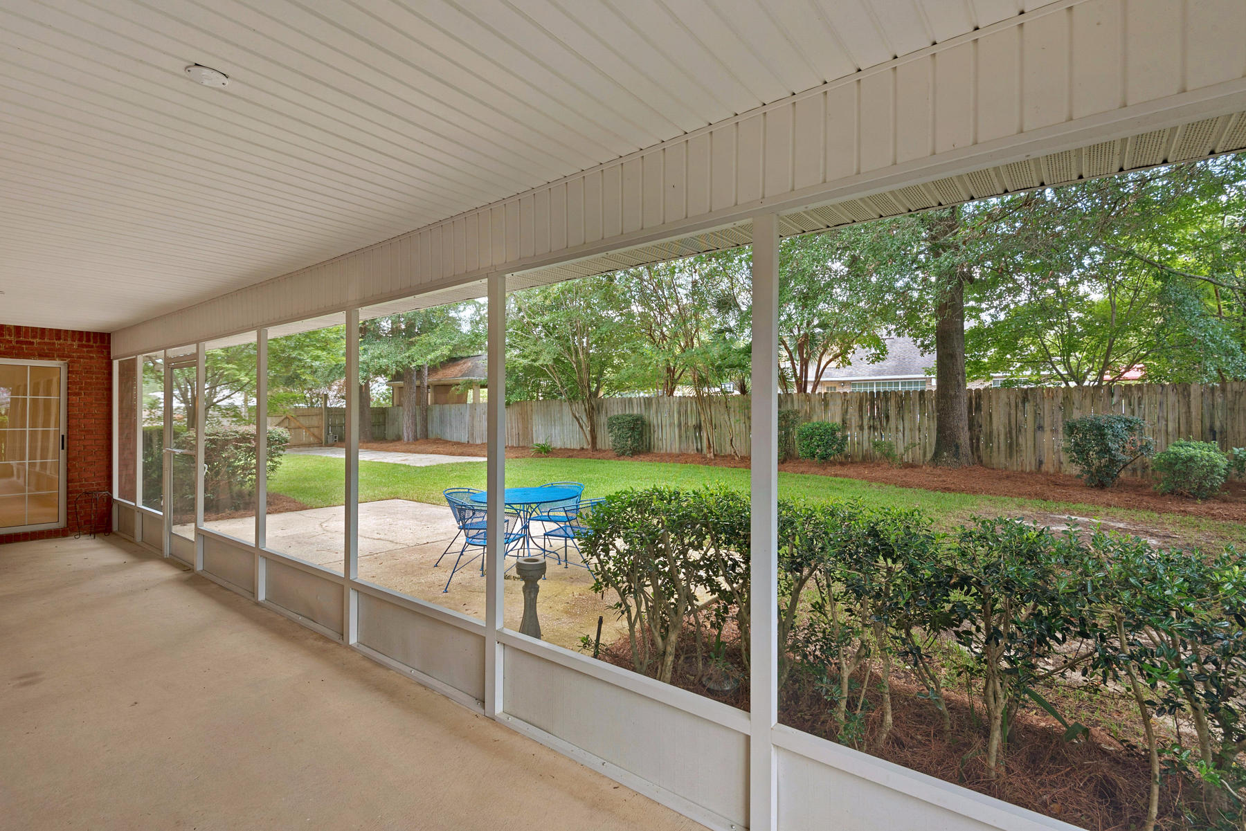 ROCKY BAYOU ESTATES 12A - Residential