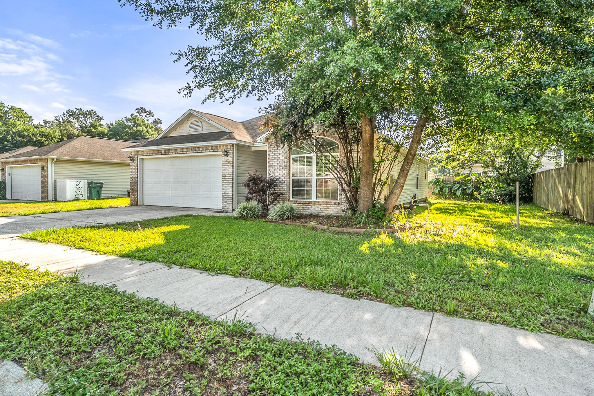 OAK PARK ESTATES - Residential