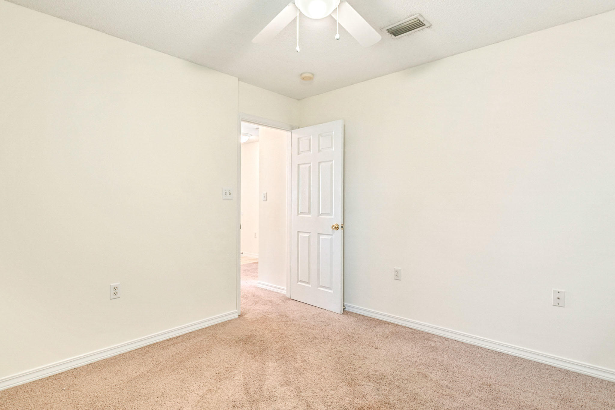 OAK PARK ESTATES - Residential