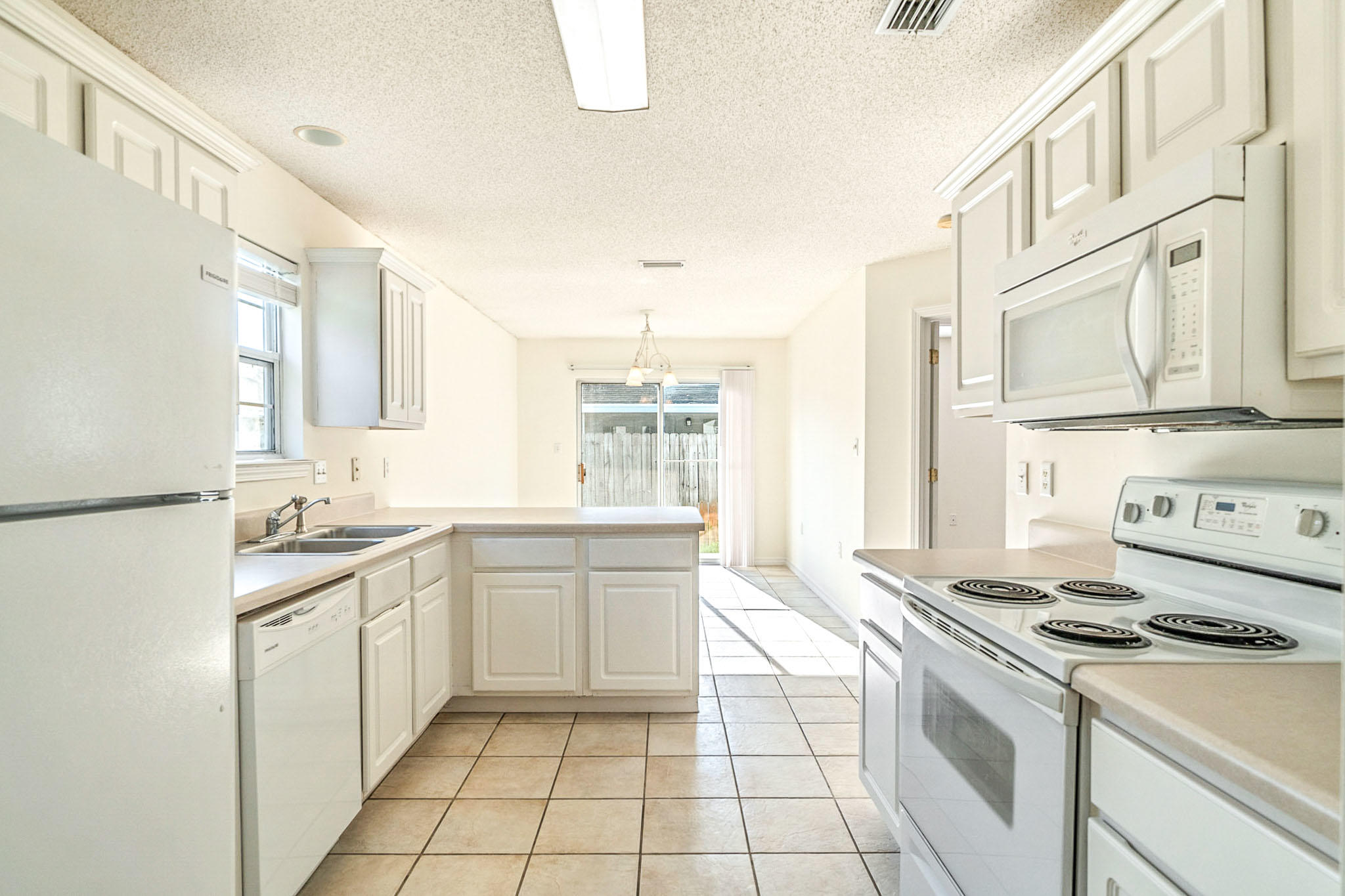 OAK PARK ESTATES - Residential