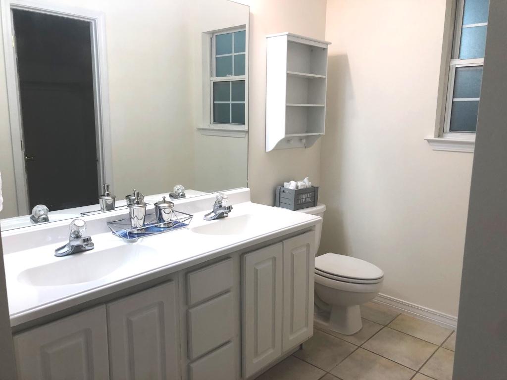 OAK PARK ESTATES - Residential