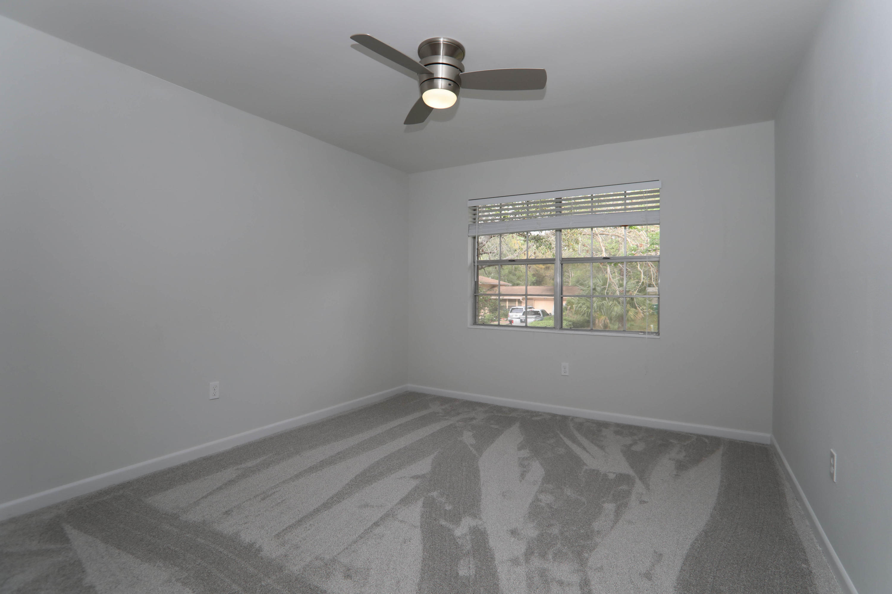 EDGEWATER VILLAGE NORTH - Residential