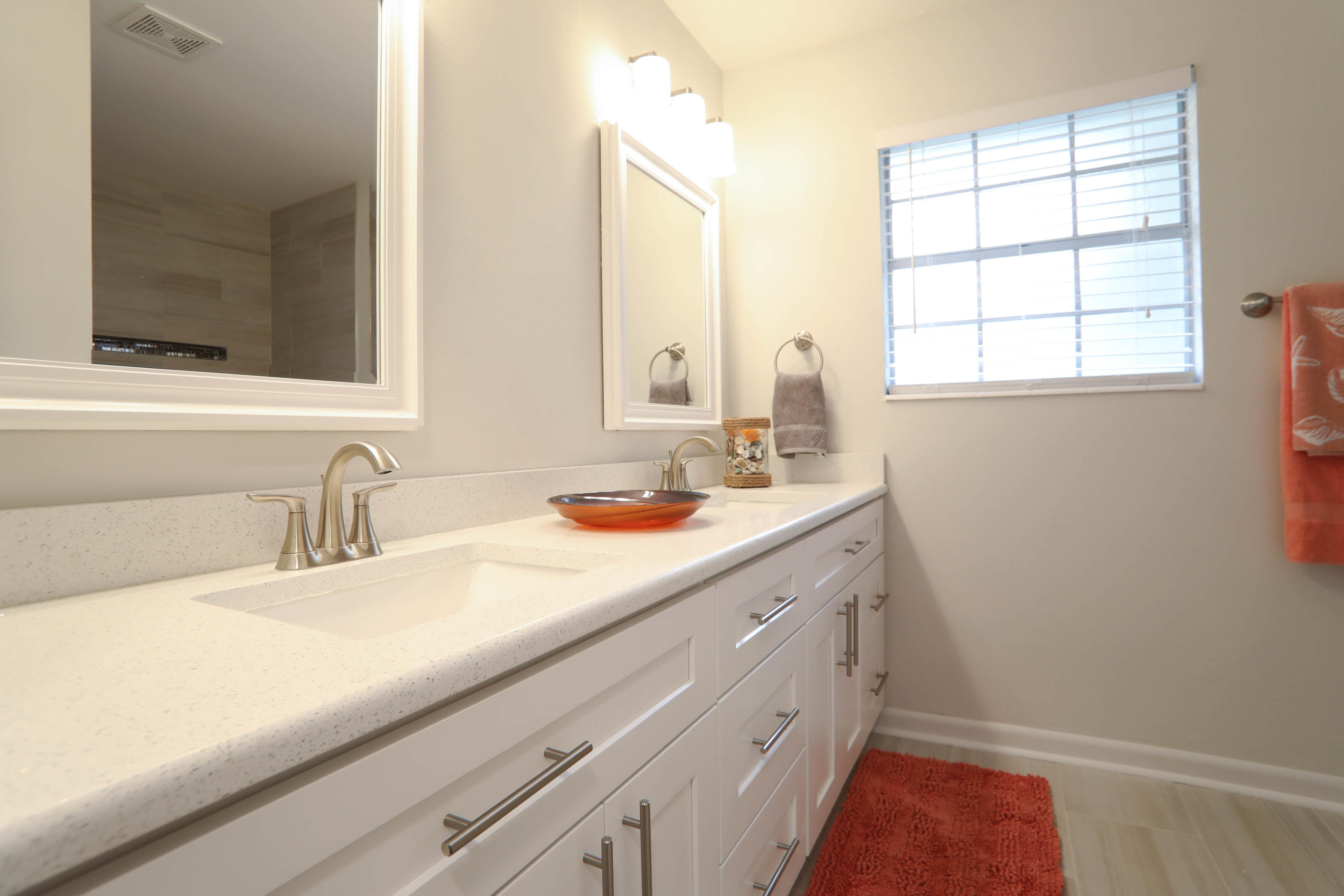 EDGEWATER VILLAGE NORTH - Residential