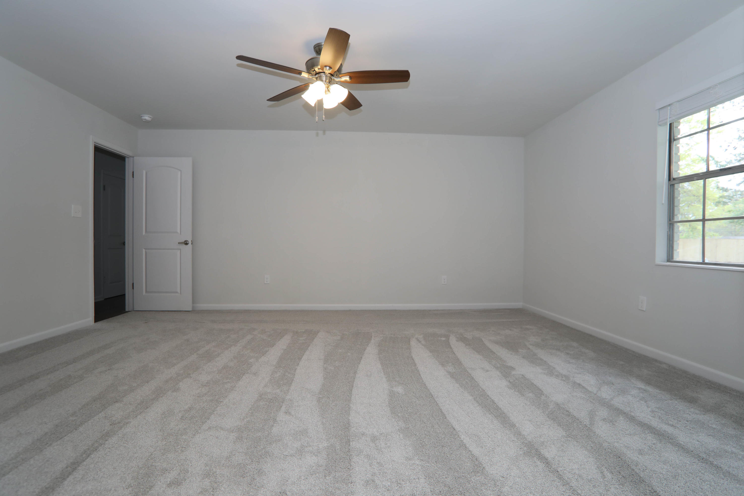 EDGEWATER VILLAGE NORTH - Residential