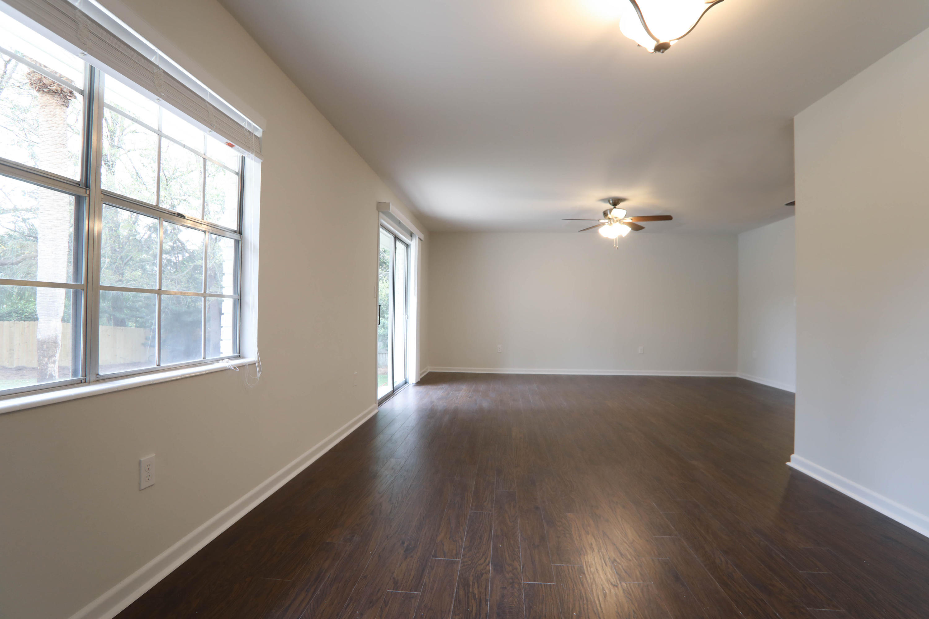 EDGEWATER VILLAGE NORTH - Residential