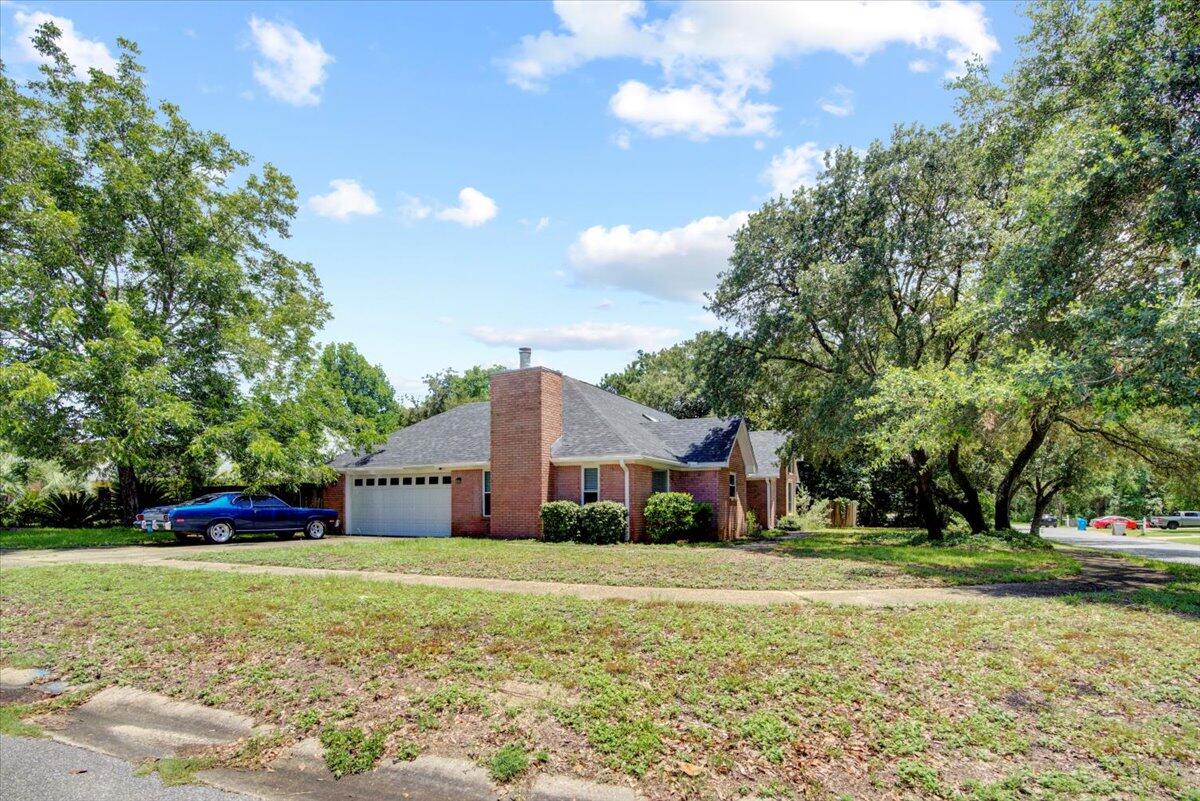 CASTELAR - Residential