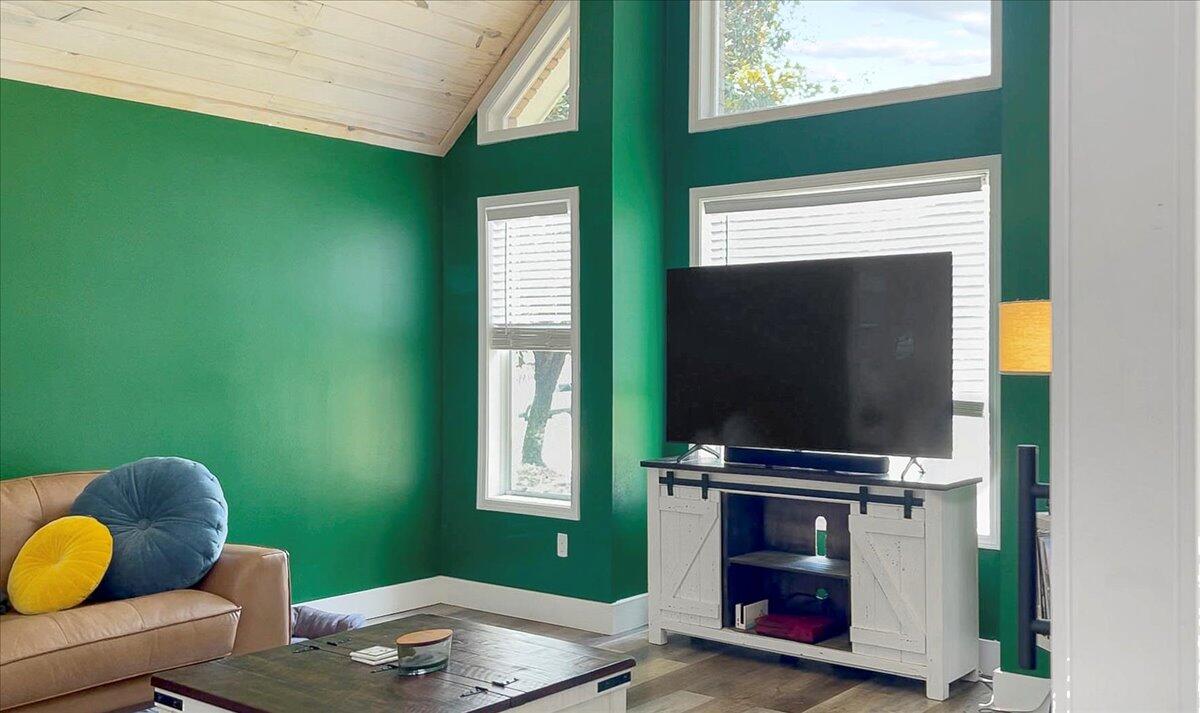 CASTELAR - Residential