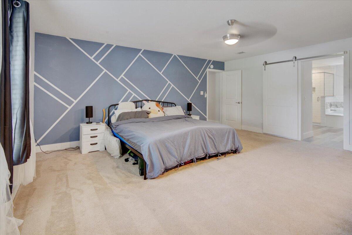 CASTELAR - Residential