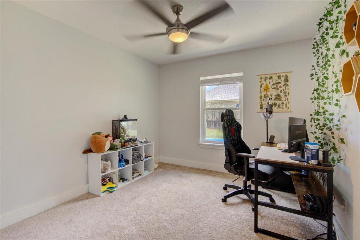 CASTELAR - Residential