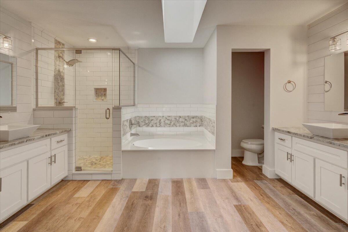 CASTELAR - Residential