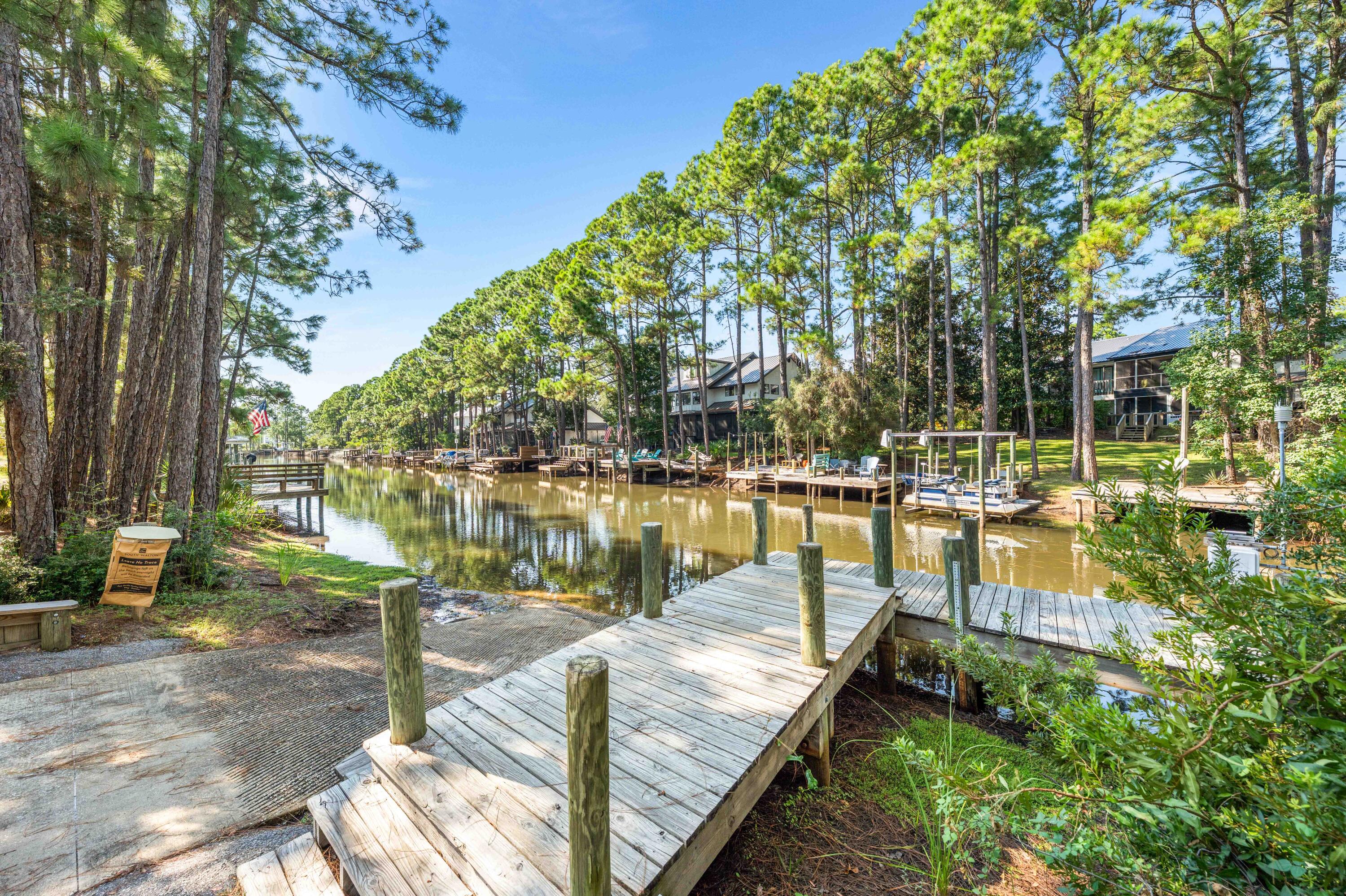 EASTERN LAKE ESTATES - Residential