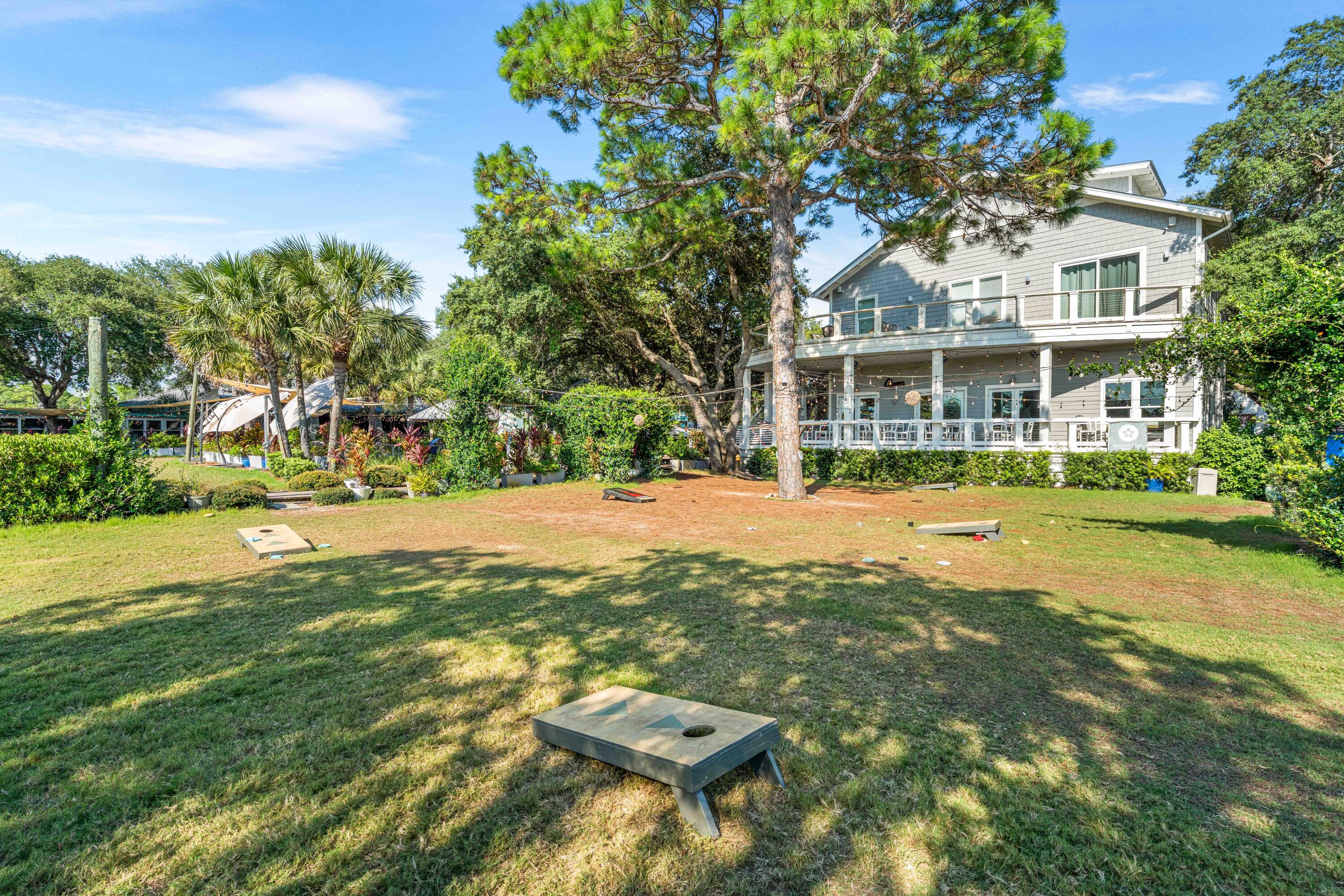 EASTERN LAKE ESTATES - Residential