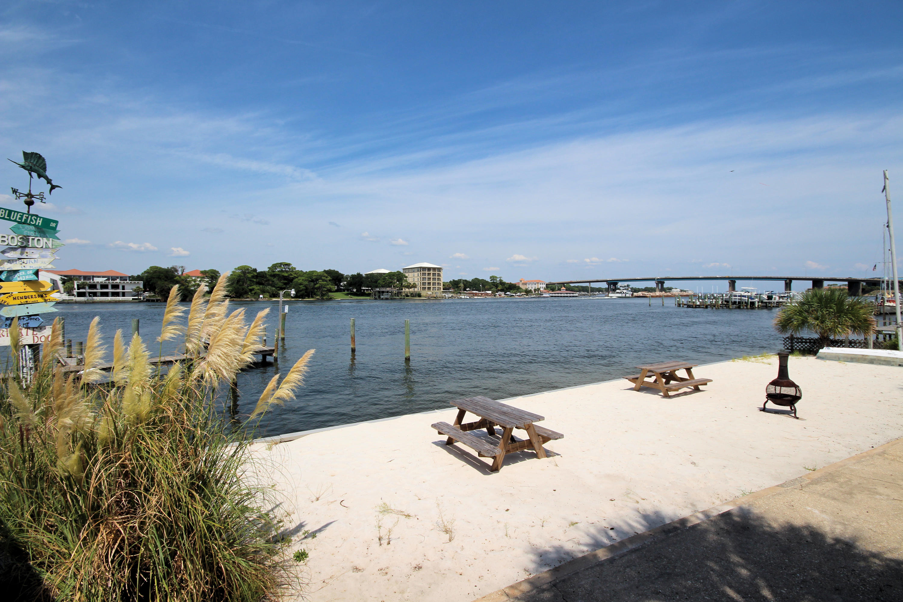 WATERWAY CONDO - Residential