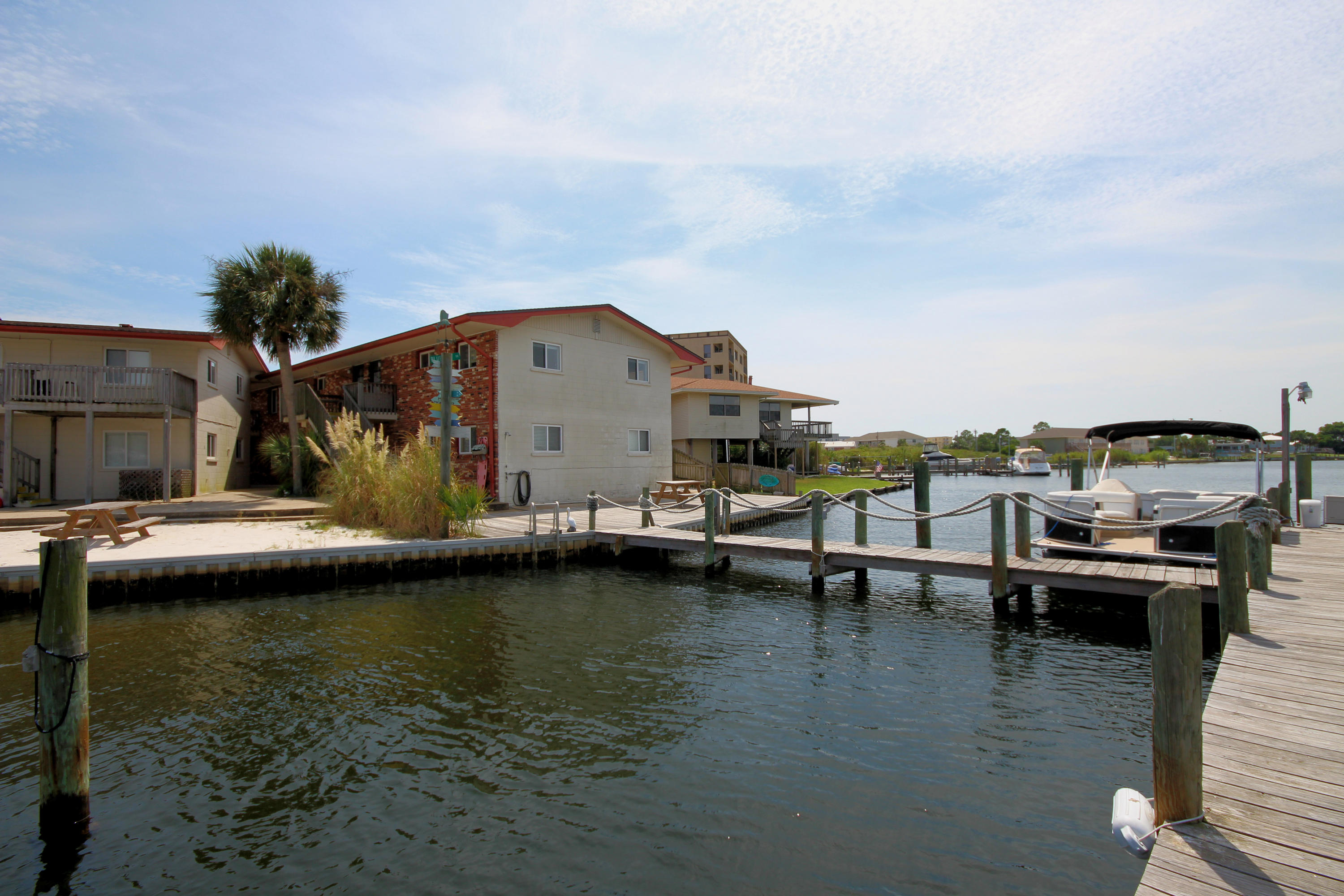 WATERWAY CONDO - Residential