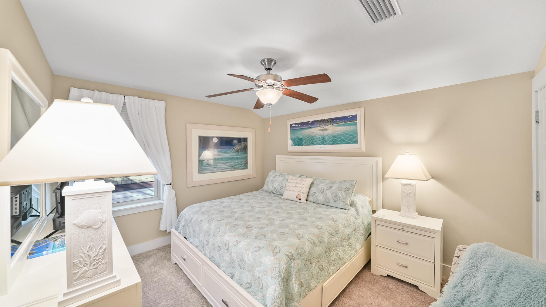 WILD HERON - Residential