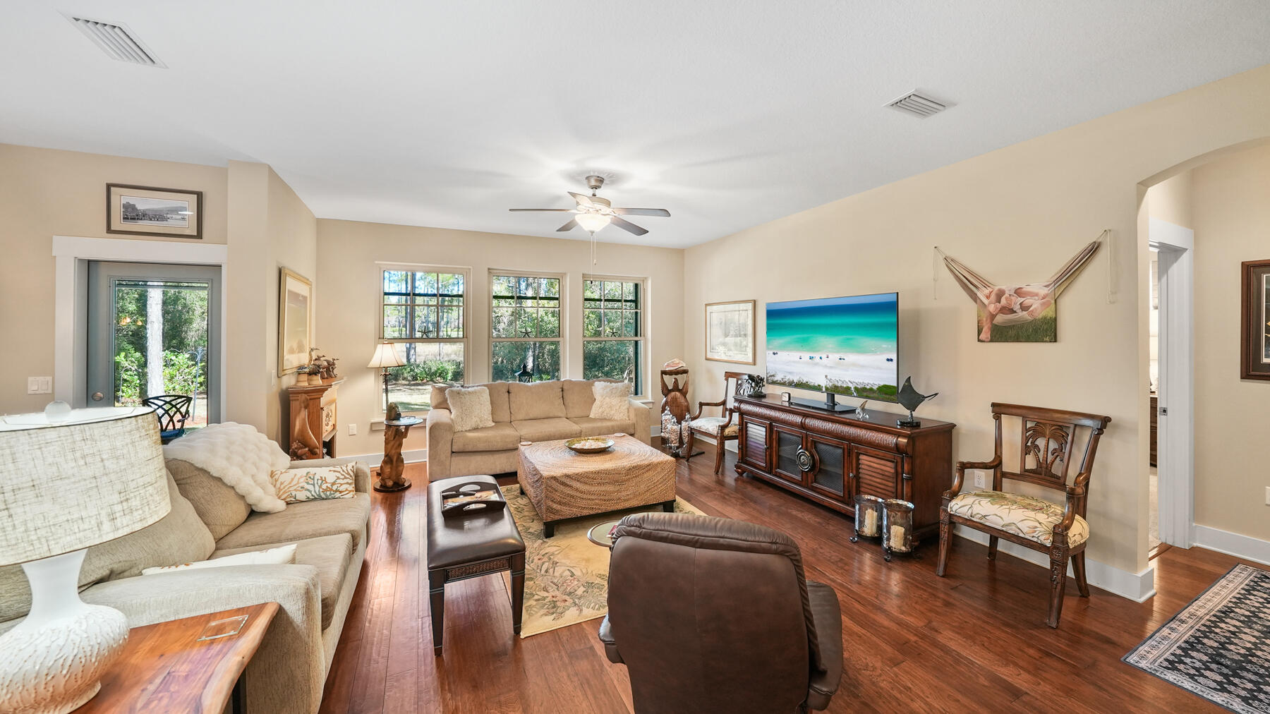 WILD HERON - Residential