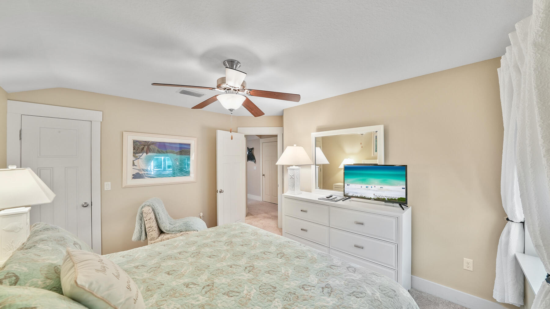 WILD HERON - Residential