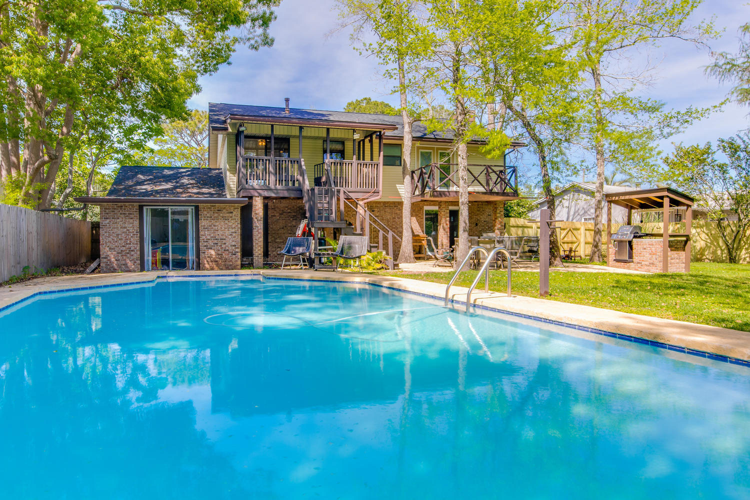 VESTA HEIGHTS 4TH ADDN - Residential