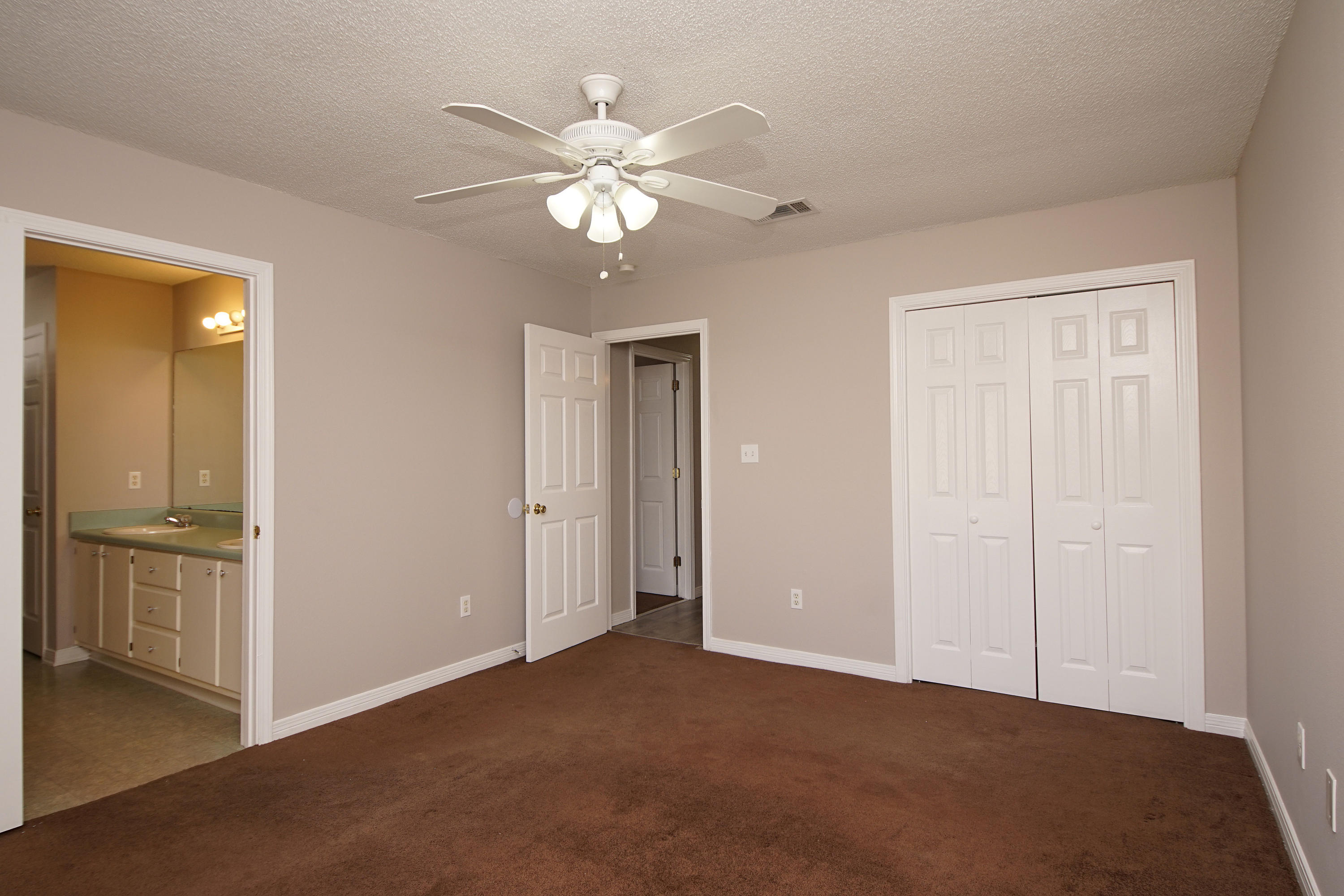 VICTORIA PARK - Residential