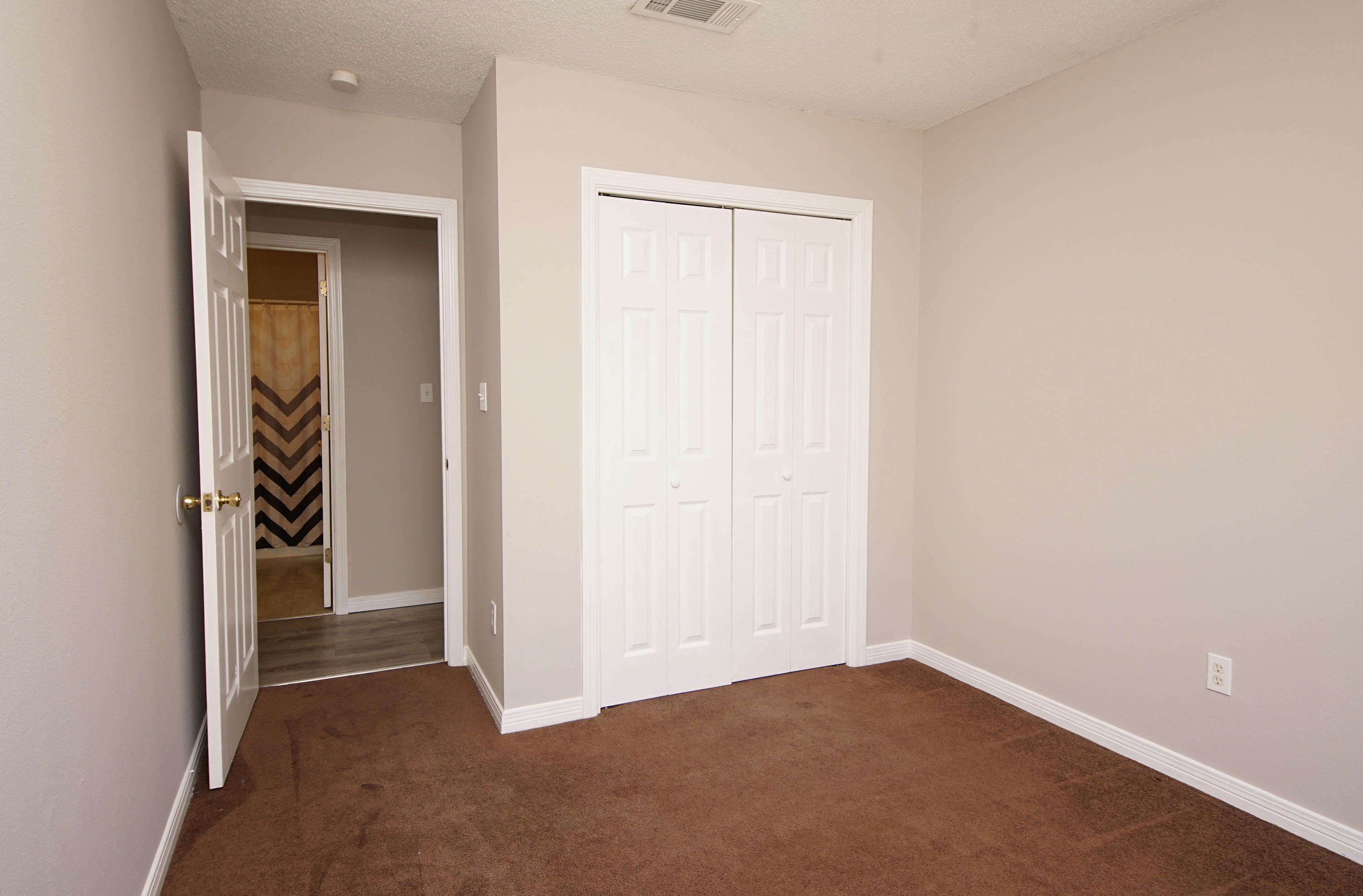 VICTORIA PARK - Residential