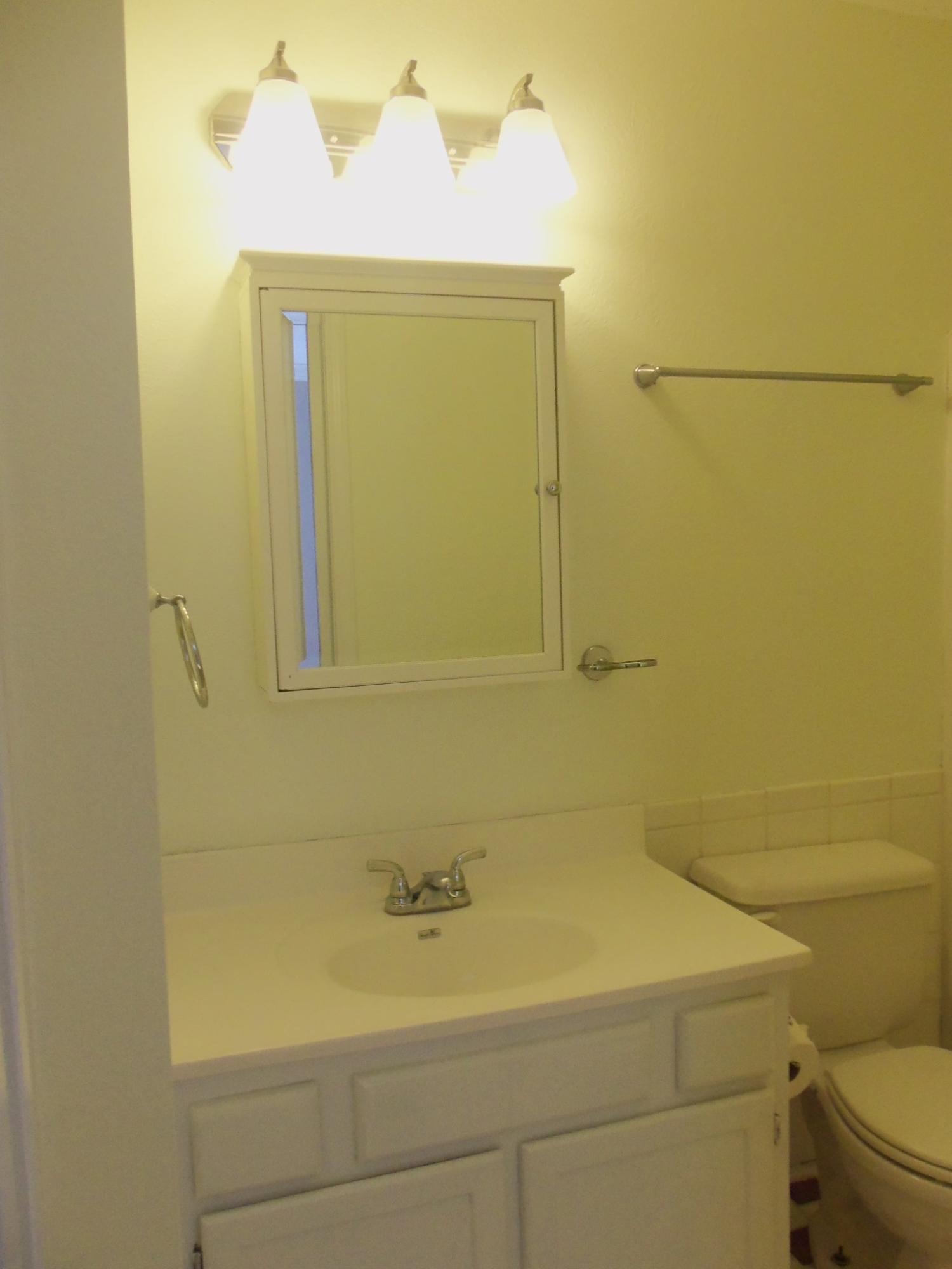 WHISPERING OAKS - Residential Lease