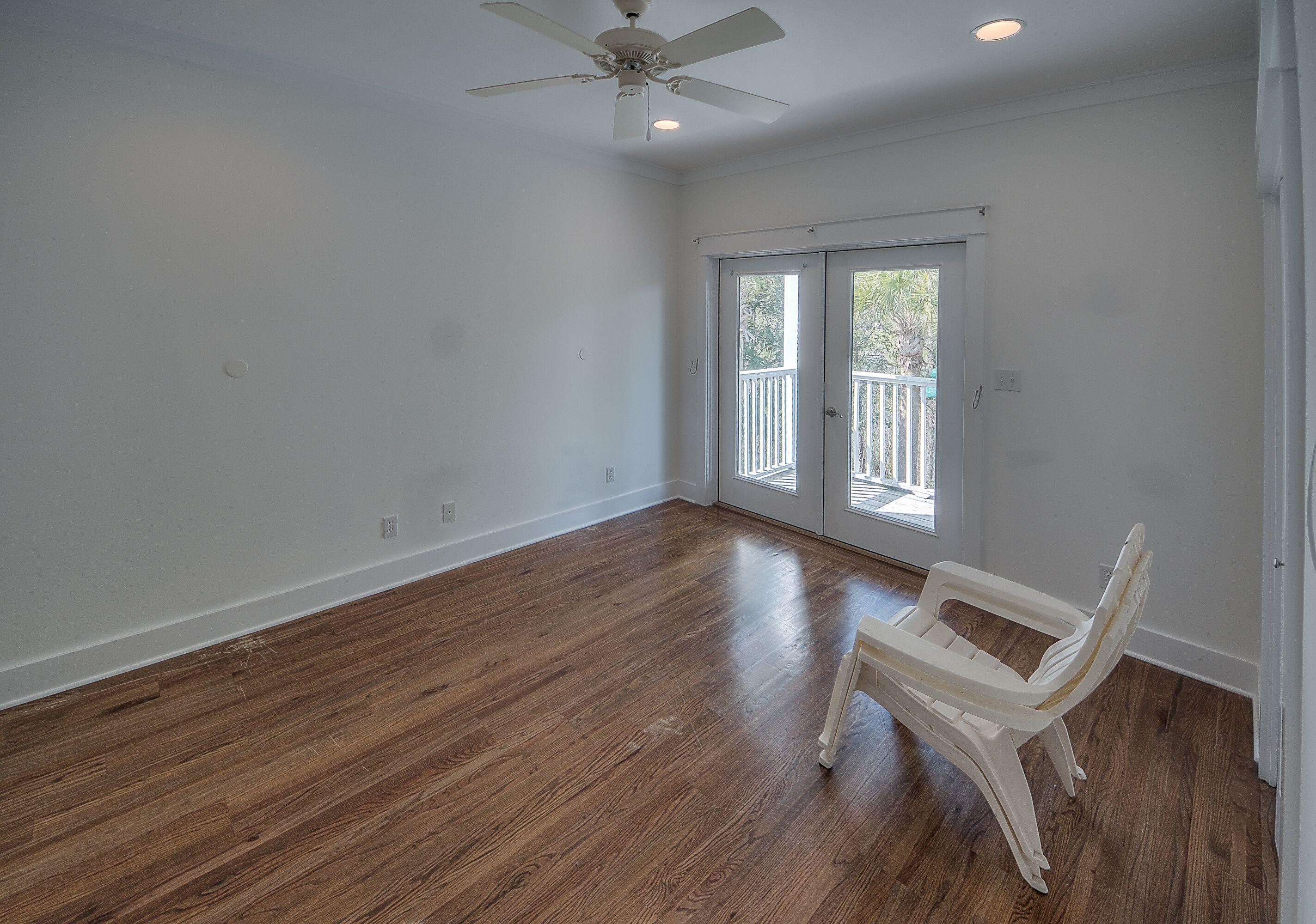 BEACH HAVEN COTTAGES - Residential