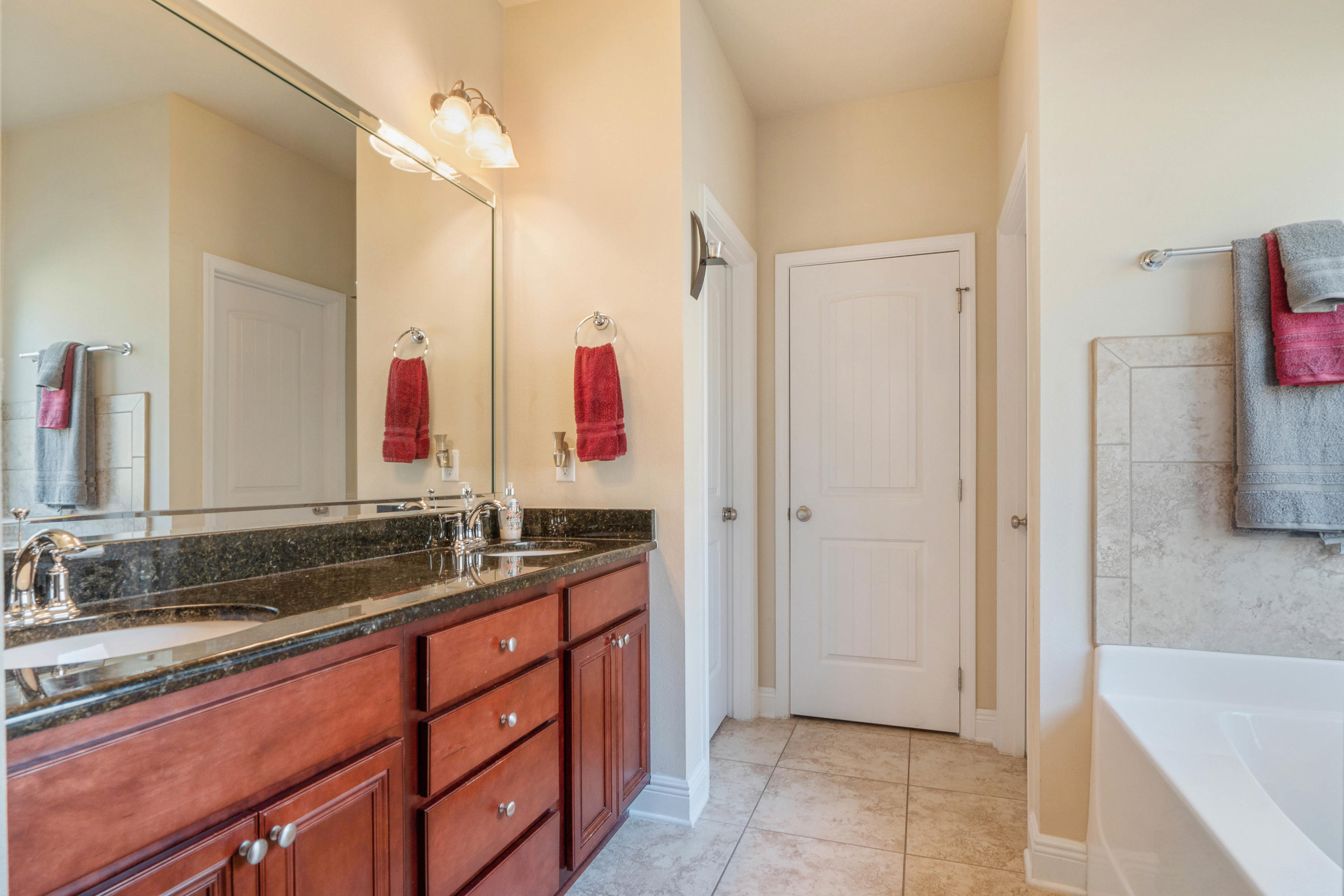 LIBERTY OAKS - Residential