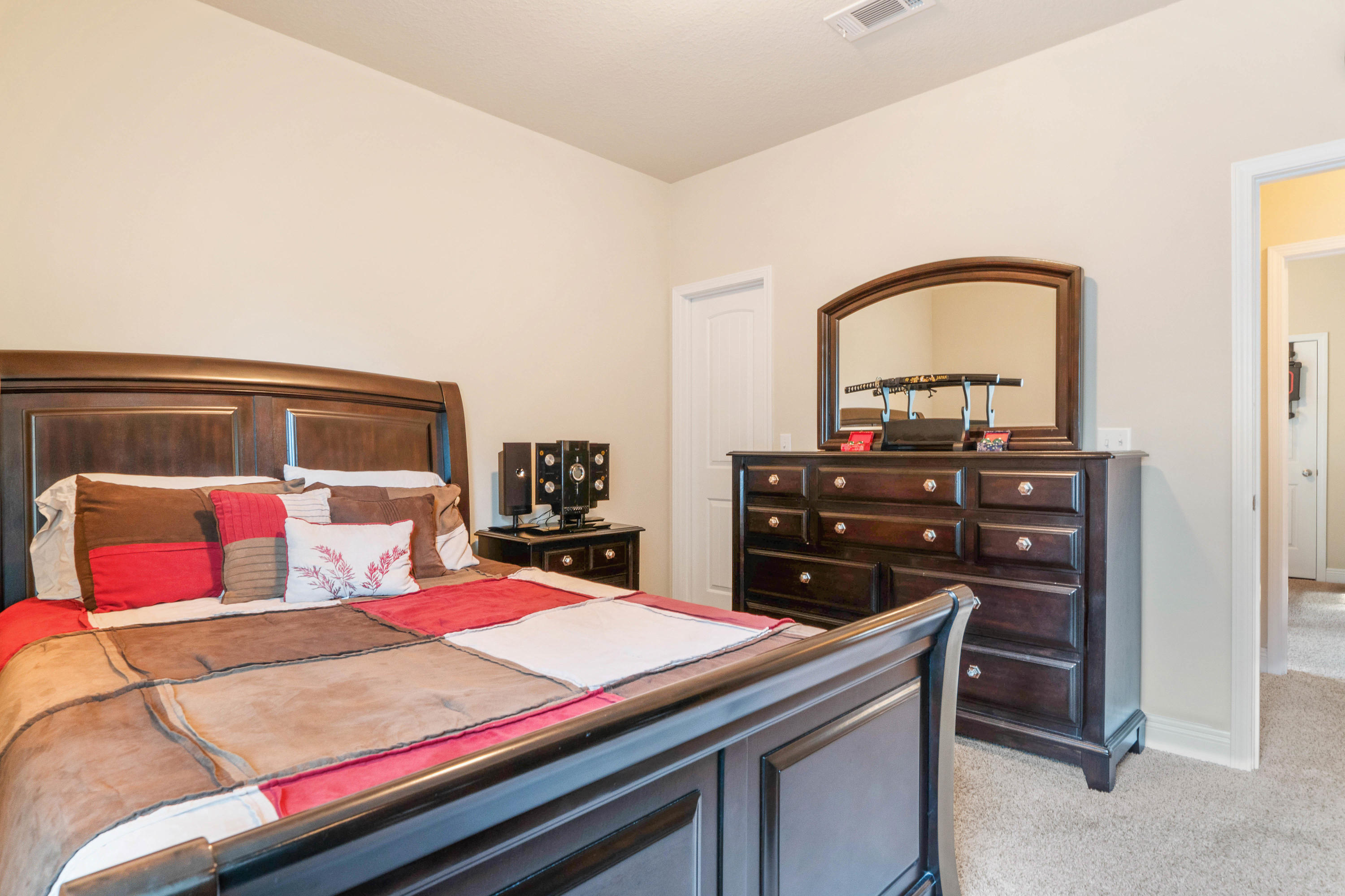 LIBERTY OAKS - Residential