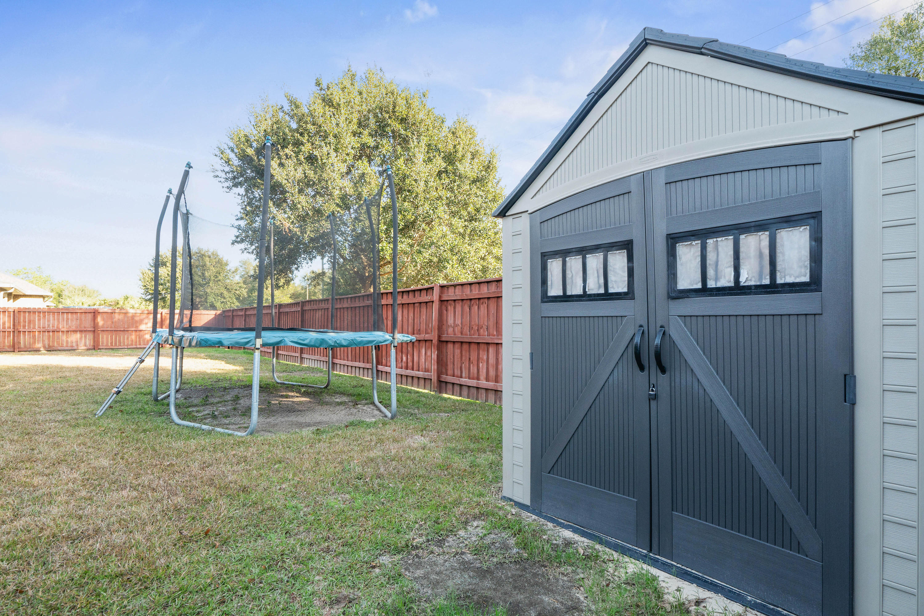 LIBERTY OAKS - Residential